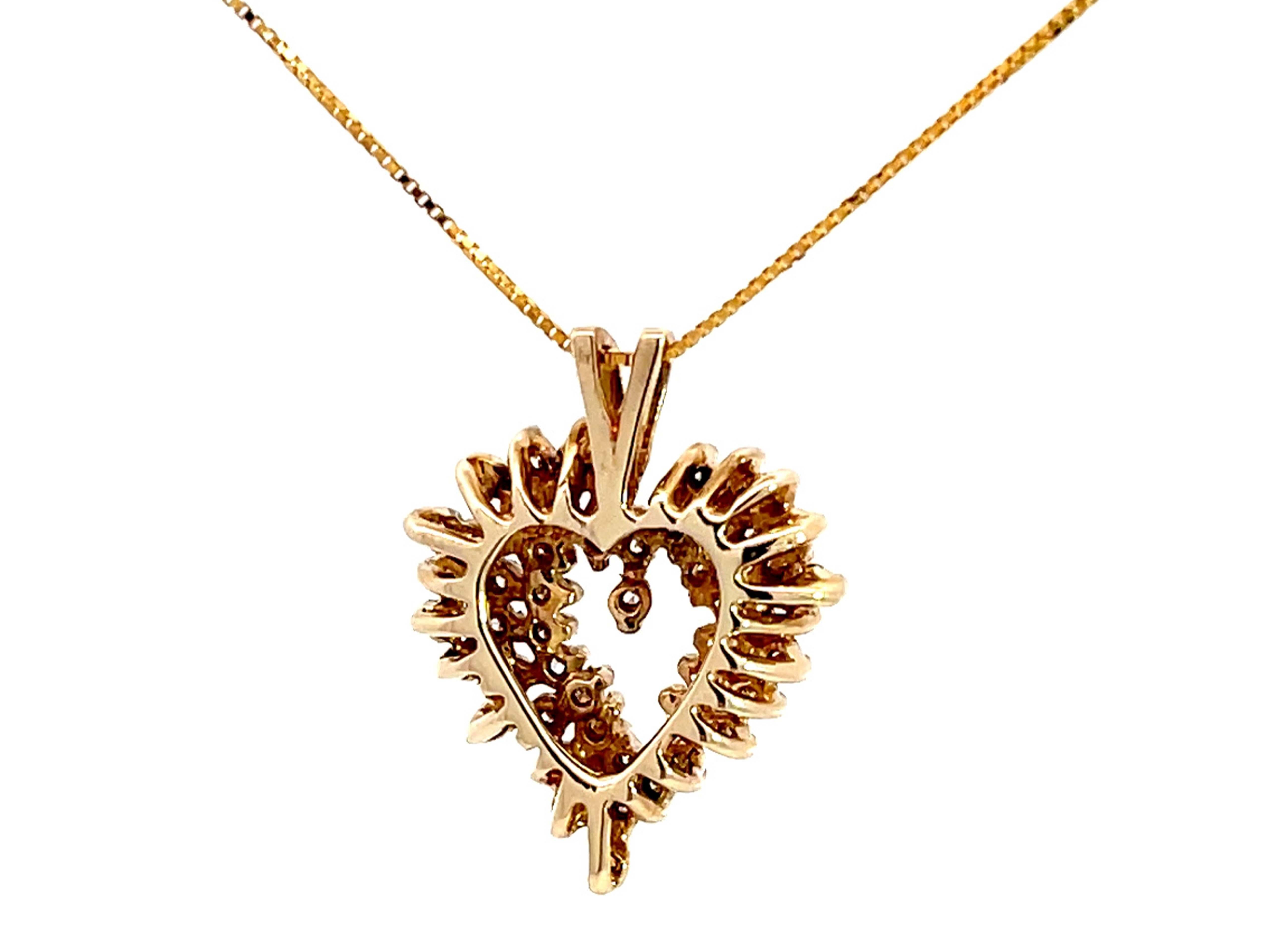 Diamond Heart Pendant with Chain in 14k Yellow Gold In Excellent Condition For Sale In Honolulu, HI