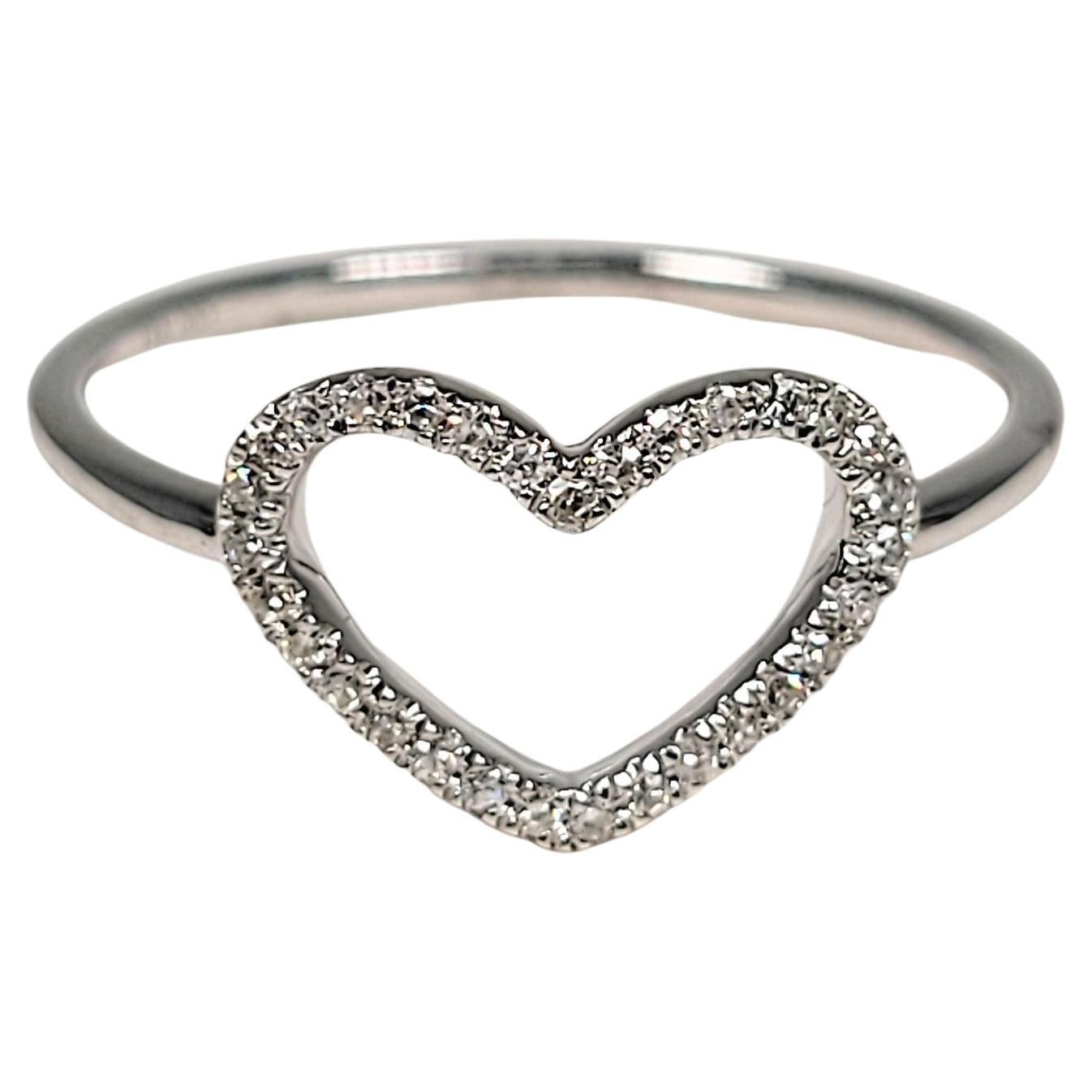 Diamond Heart Ring 14 Karat White Gold For Sale