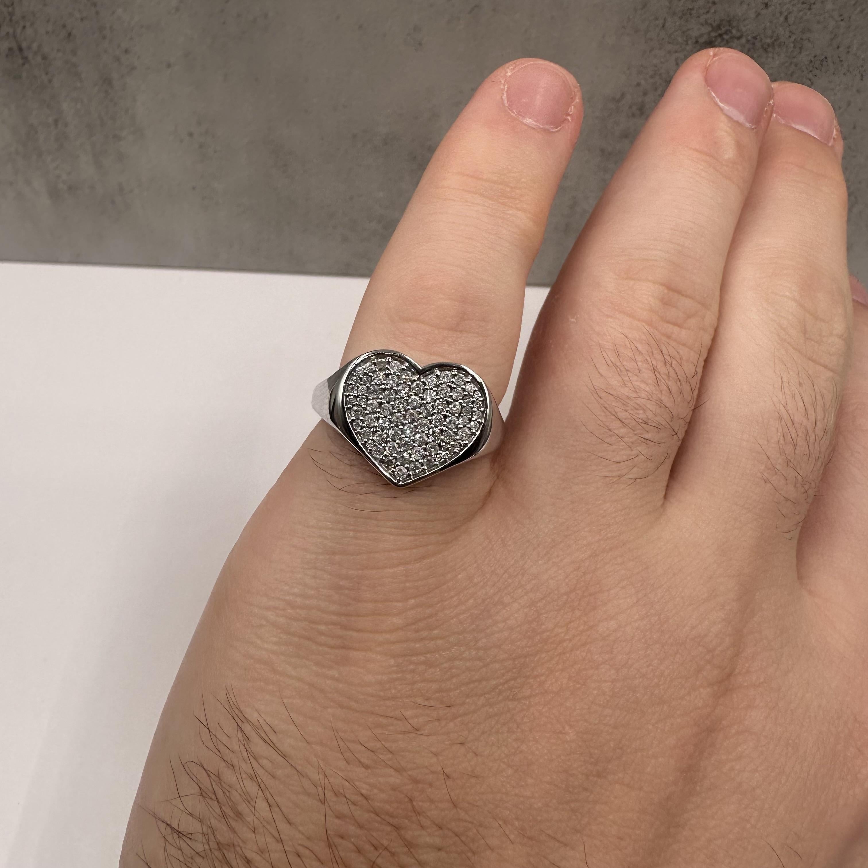 Diamond Heart Ring in 10kt White Gold – 0.50ctw Diamonds, Size 7, New In New Condition For Sale In West Hempstead, NY