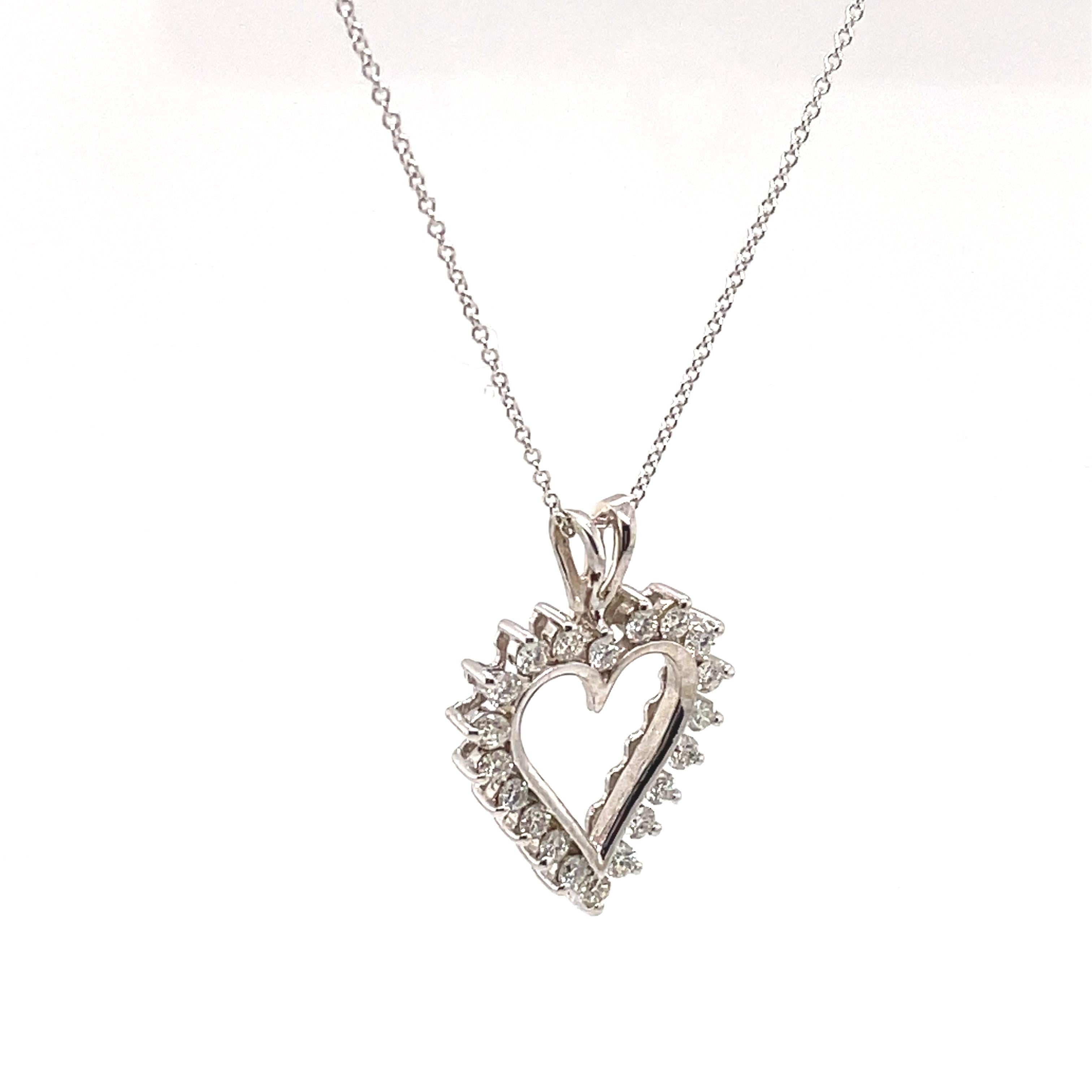 Contemporary Diamond Heart White Gold Pendant Necklace For Sale