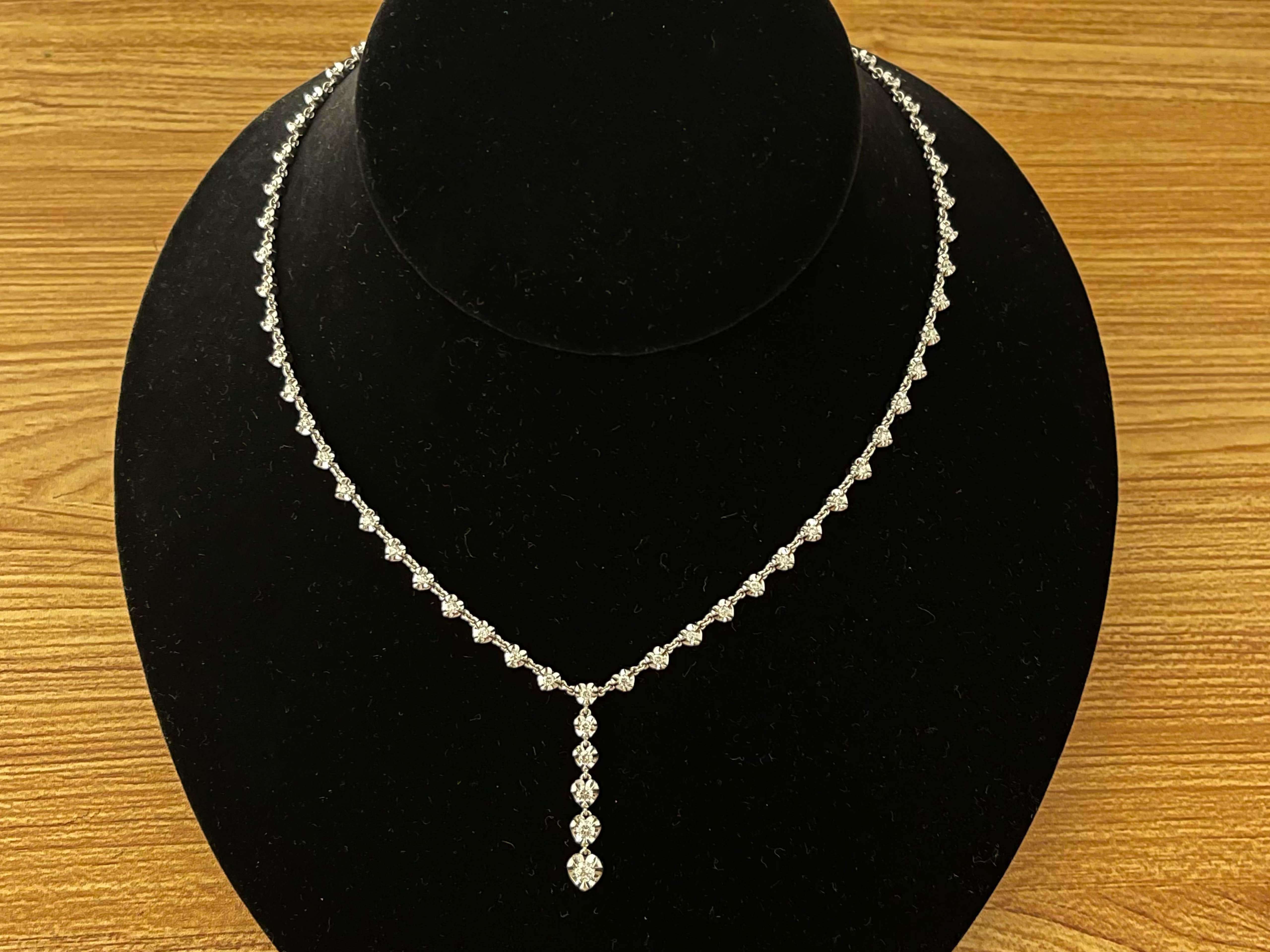 Modern Diamond Hearts Drop Necklace in 14k White Gold For Sale