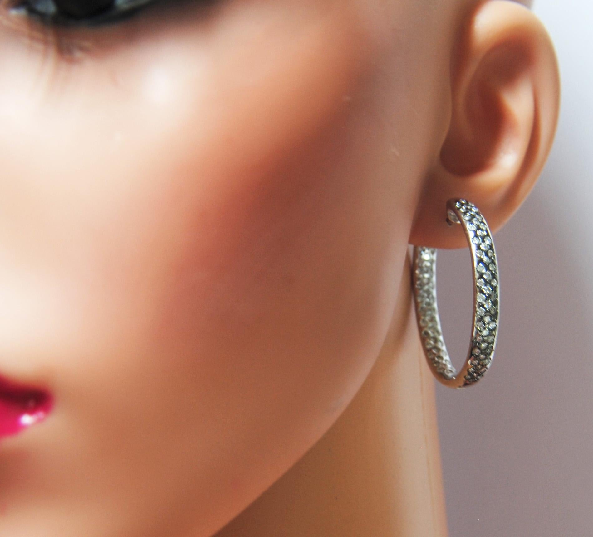 Contemporary Diamond Hoop Diamond Earrings Totalling 2.20 Carat in 18 Karat White Gold For Sale