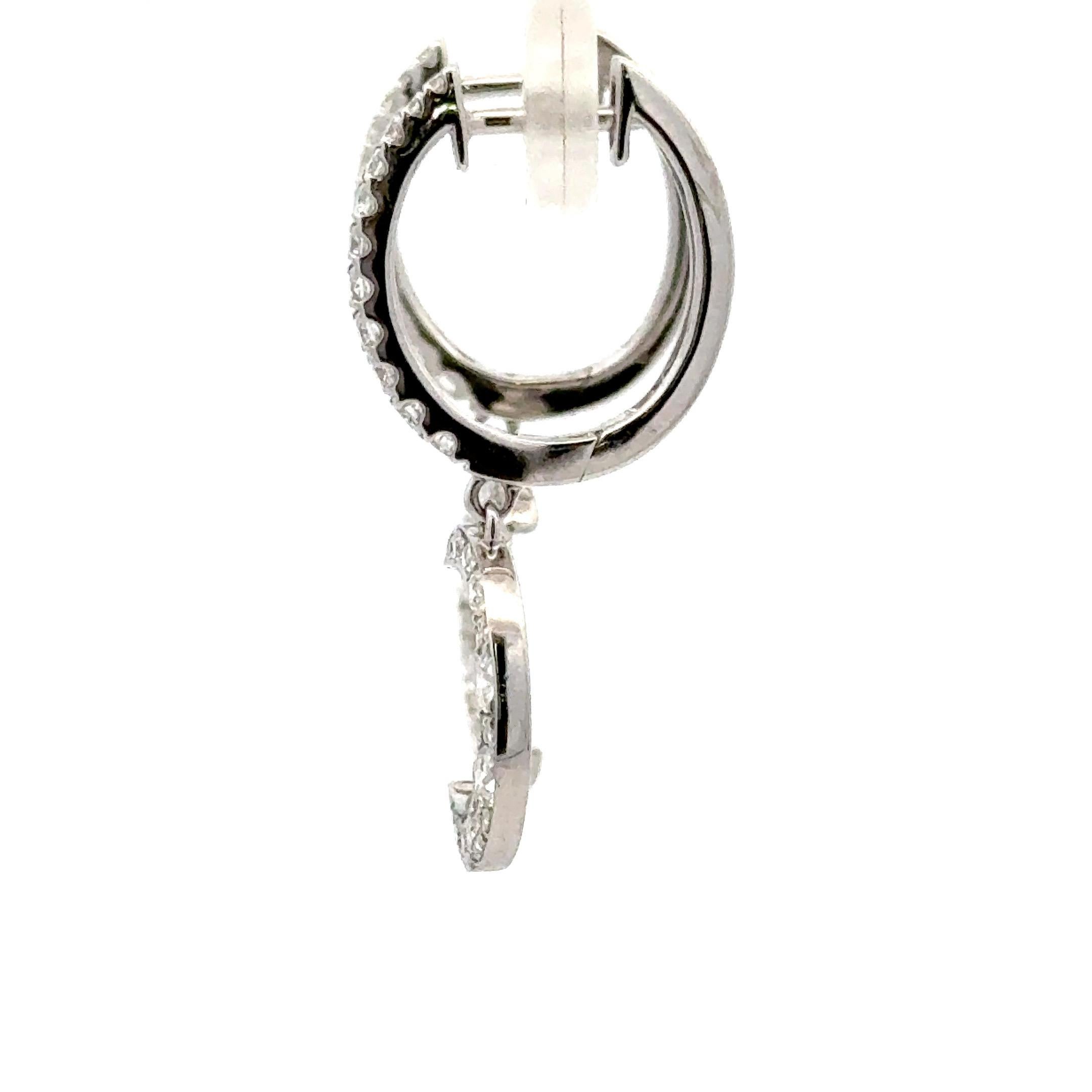 Donna Orecchini con diamanti a cerchio a goccia a mezzaluna 0,60 carati in oro bianco 18KT G VS2 in vendita