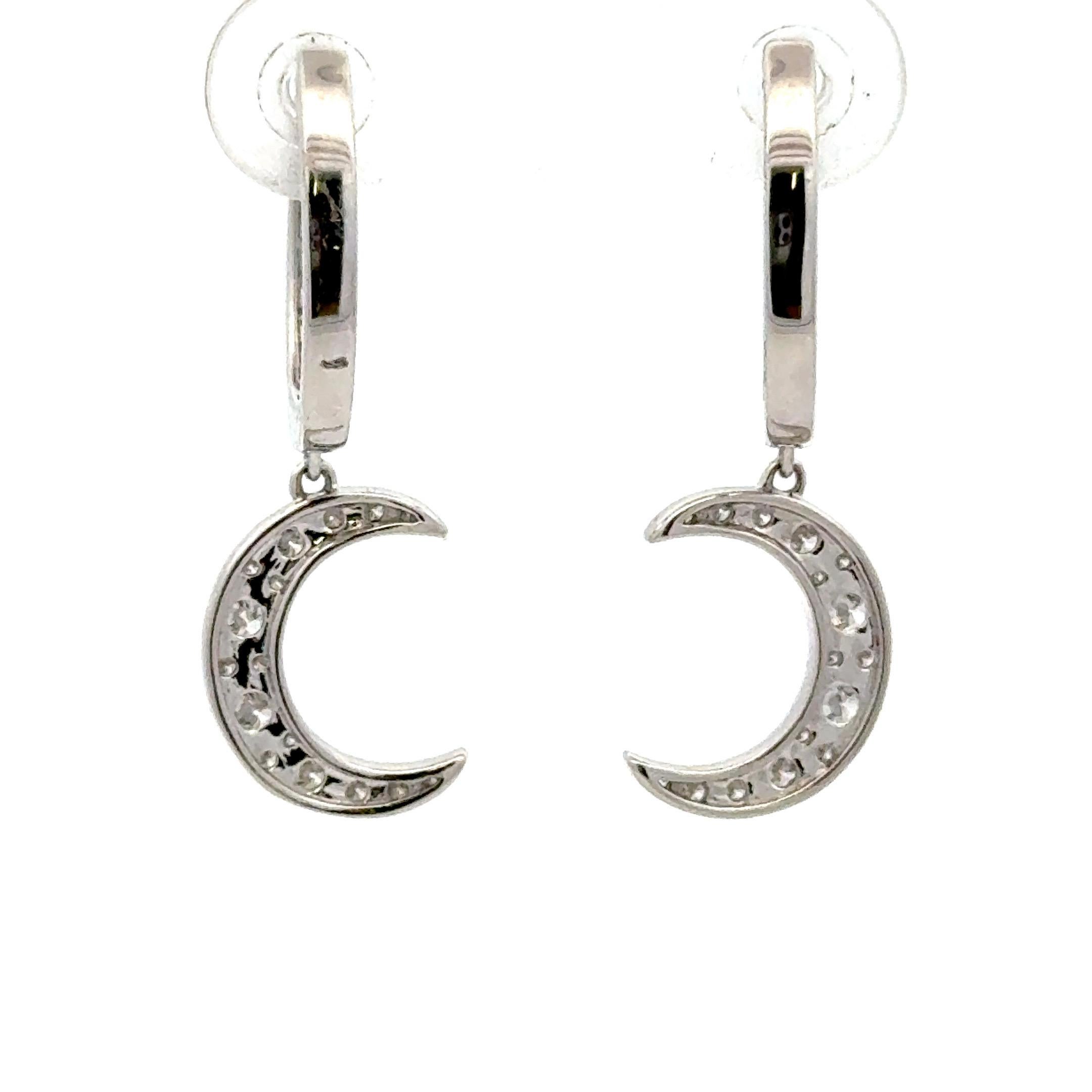 Orecchini con diamanti a cerchio a goccia a mezzaluna 0,60 carati in oro bianco 18KT G VS2 in vendita 1