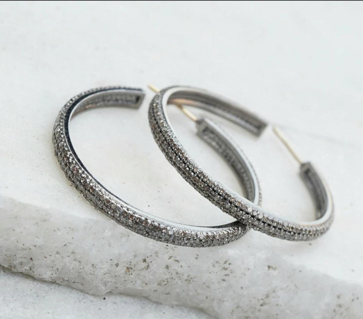 Diamond Hoop Earring 925 Silver Hoop Earring Fashionable Jewelry Birthday Gift. For Sale 1