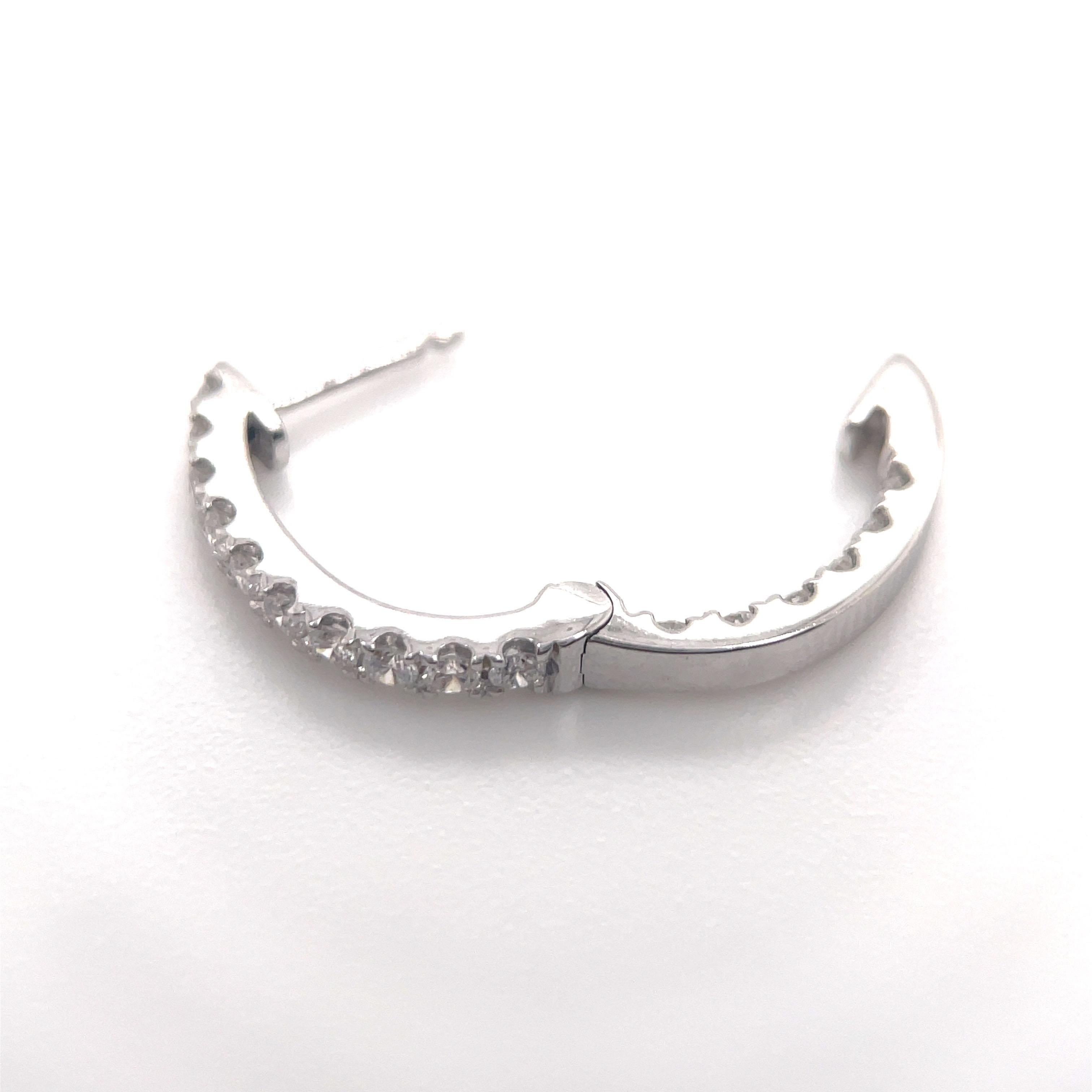 Diamond Hoop Earrings 0.82 Carats 14 Karat White Gold 2.9 Grams For Sale 7