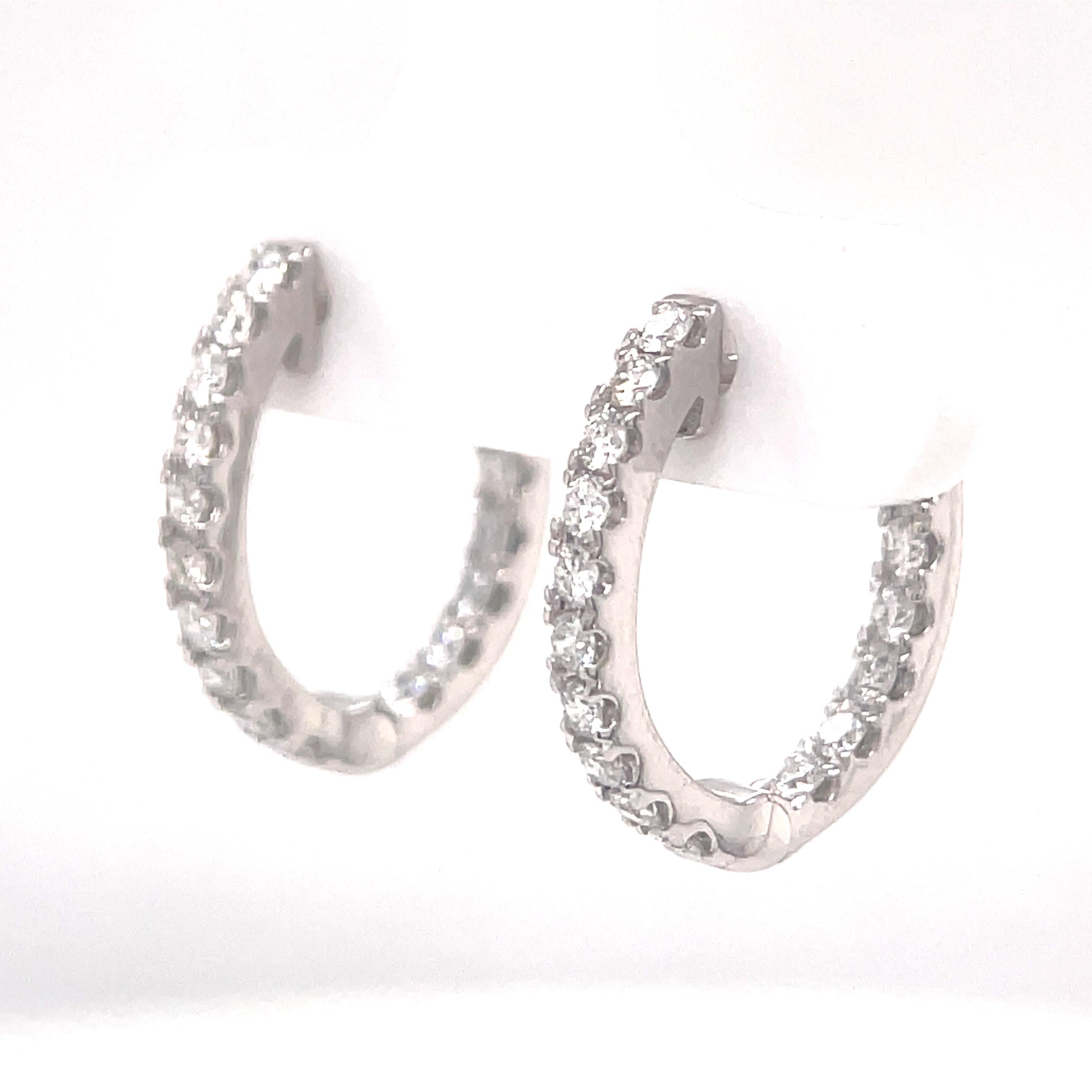 Women's Diamond Hoop Earrings 0.82 Carats 14 Karat White Gold 2.9 Grams For Sale