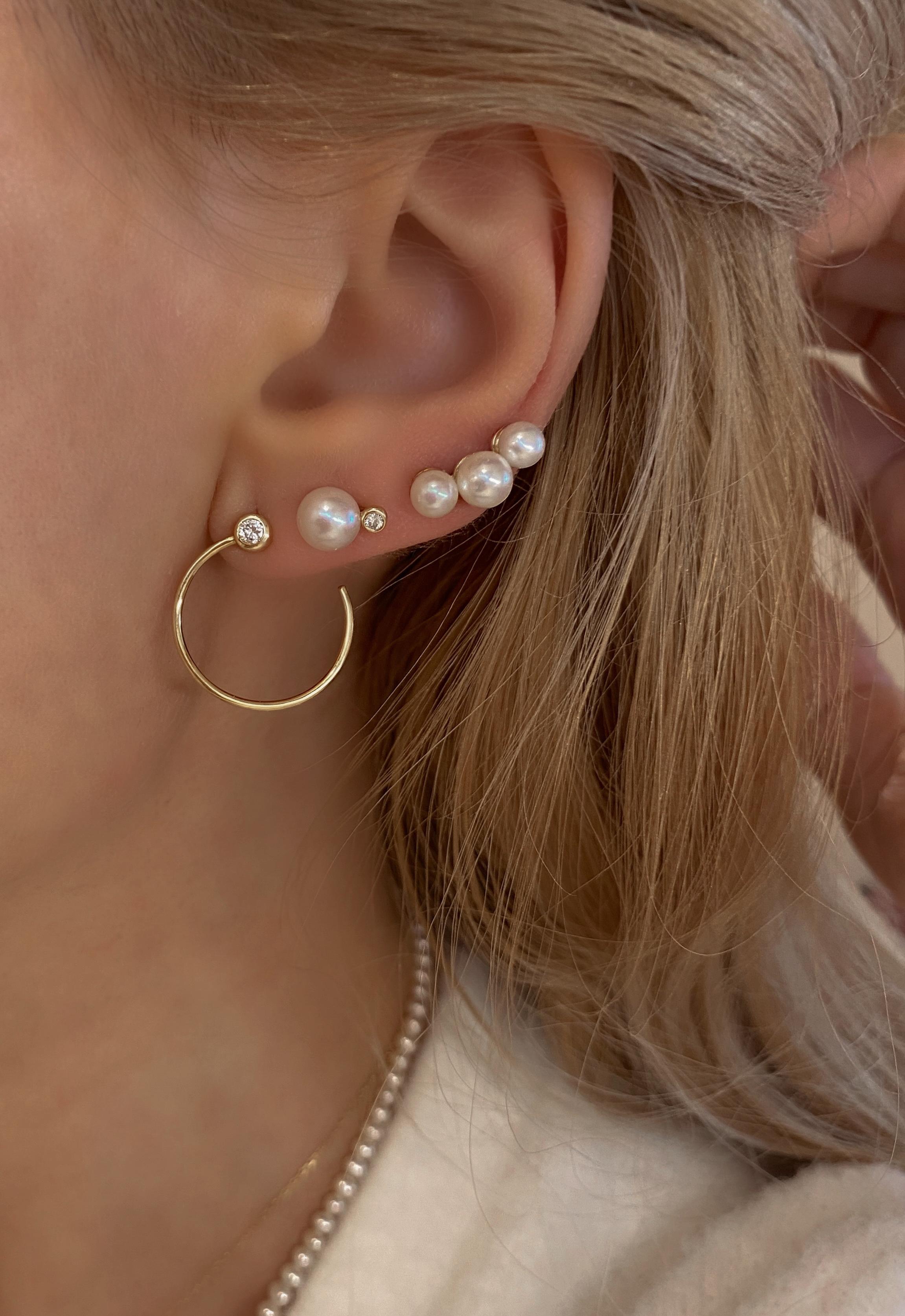 Contemporary Diamond Hoop Earrings, 18k Gold For Sale