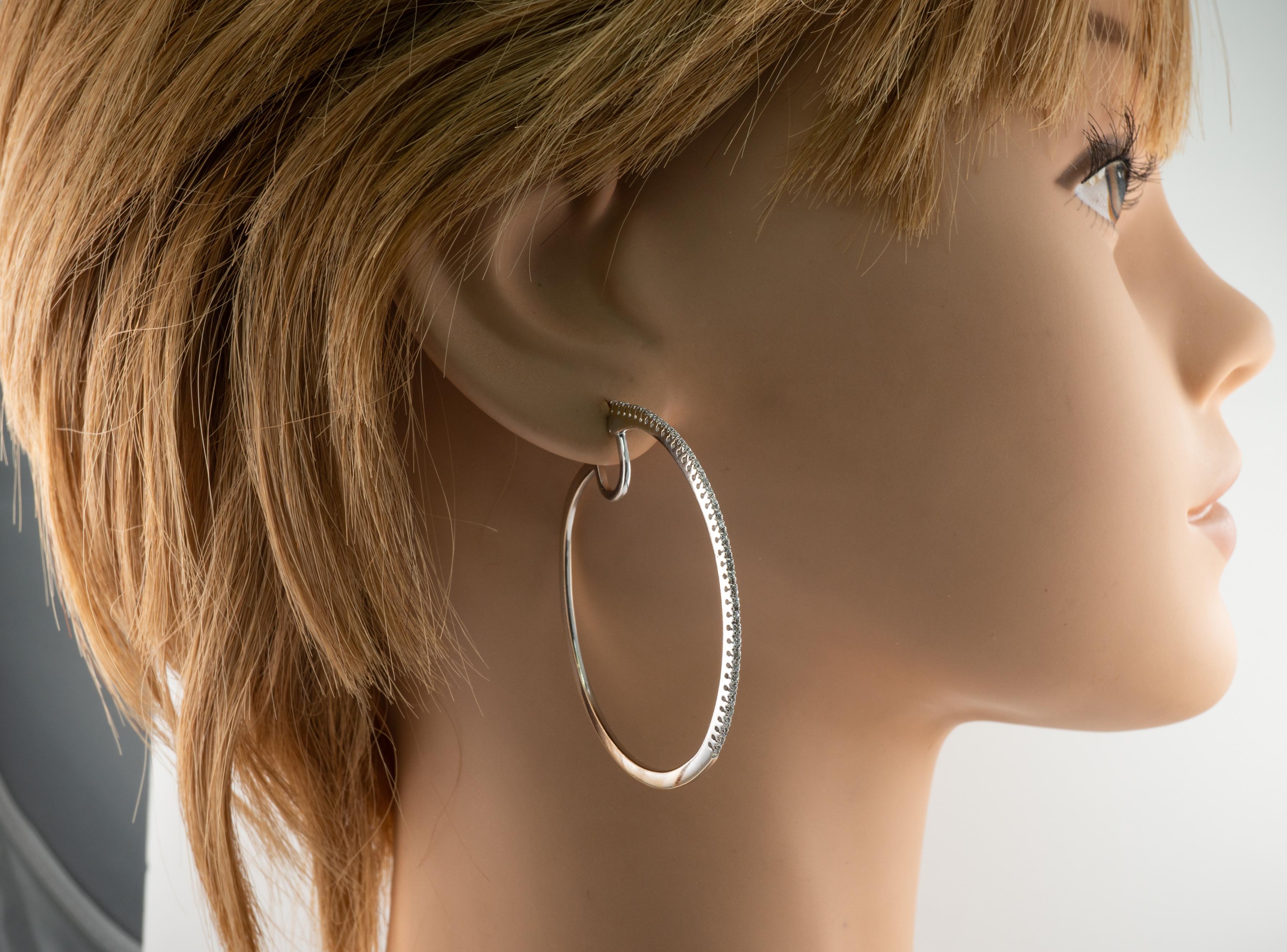 Diamond Hoop Earrings 18K White Gold by Diadema For Sale 5