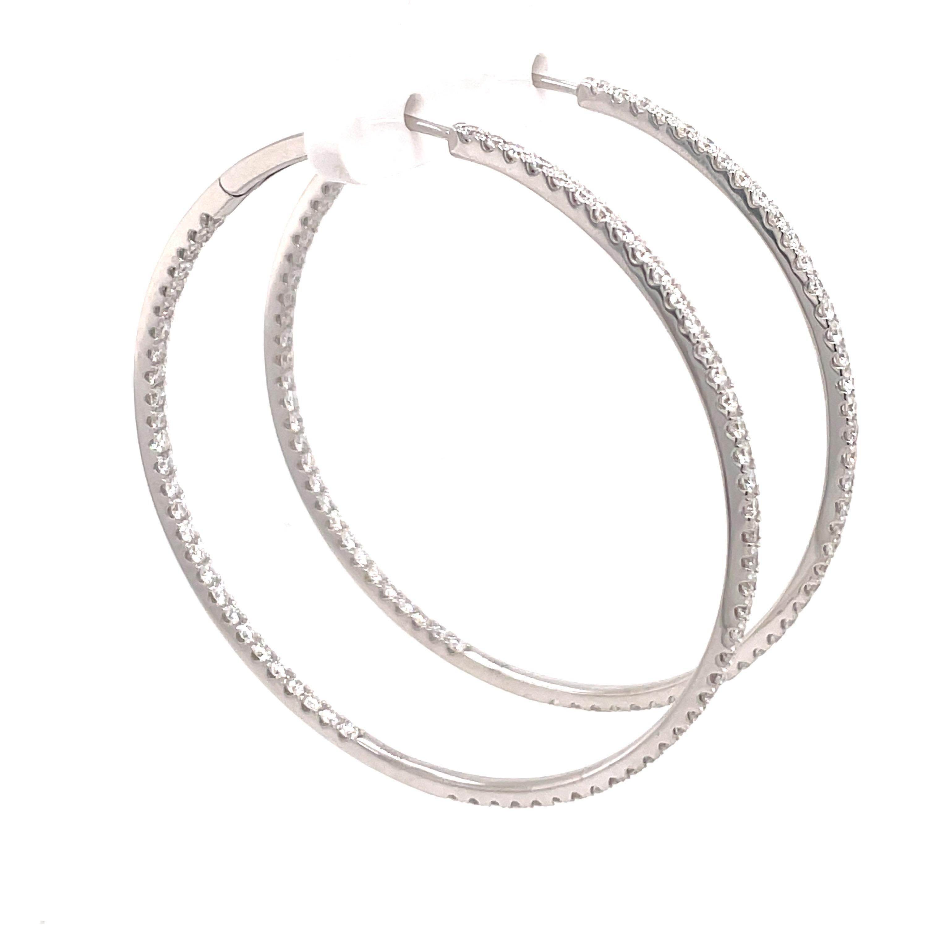 Contemporary Diamond Hoop Earrings 2.30 Carats 14 Karat White Gold 11 Grams For Sale