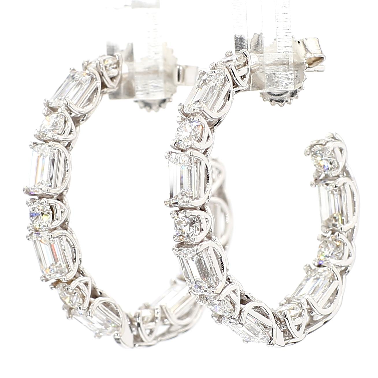 Taille émeraude Créoles en diamant alternant taille émeraude et ronde *Naturel* Or blanc 18K en vente