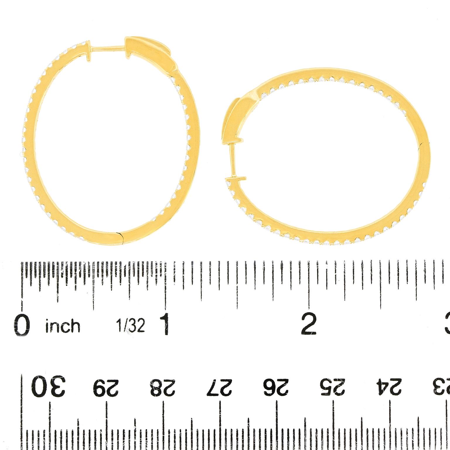 Orecchini a cerchio con diamanti in vendita 1