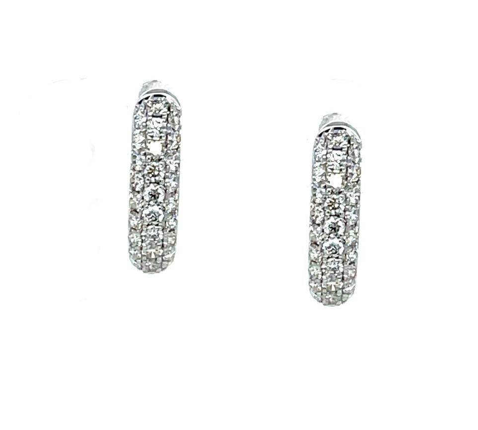 Diamond Hoop Earrings in 18k White Gold with Hinged Backs  For Sale