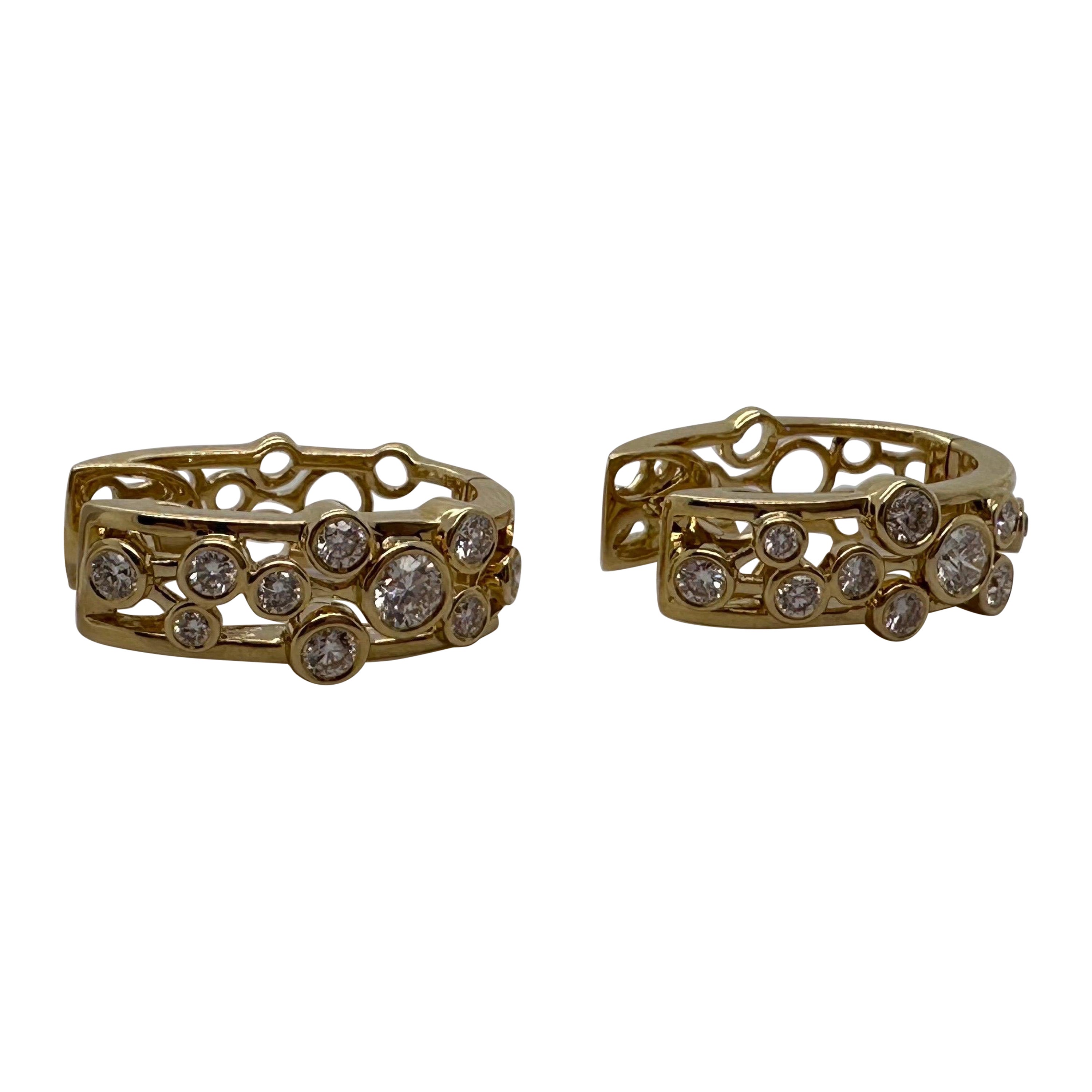 Diamant-Creolen-Ohrringe mit Hebelverschluss aus 18 Karat Gold im Angebot