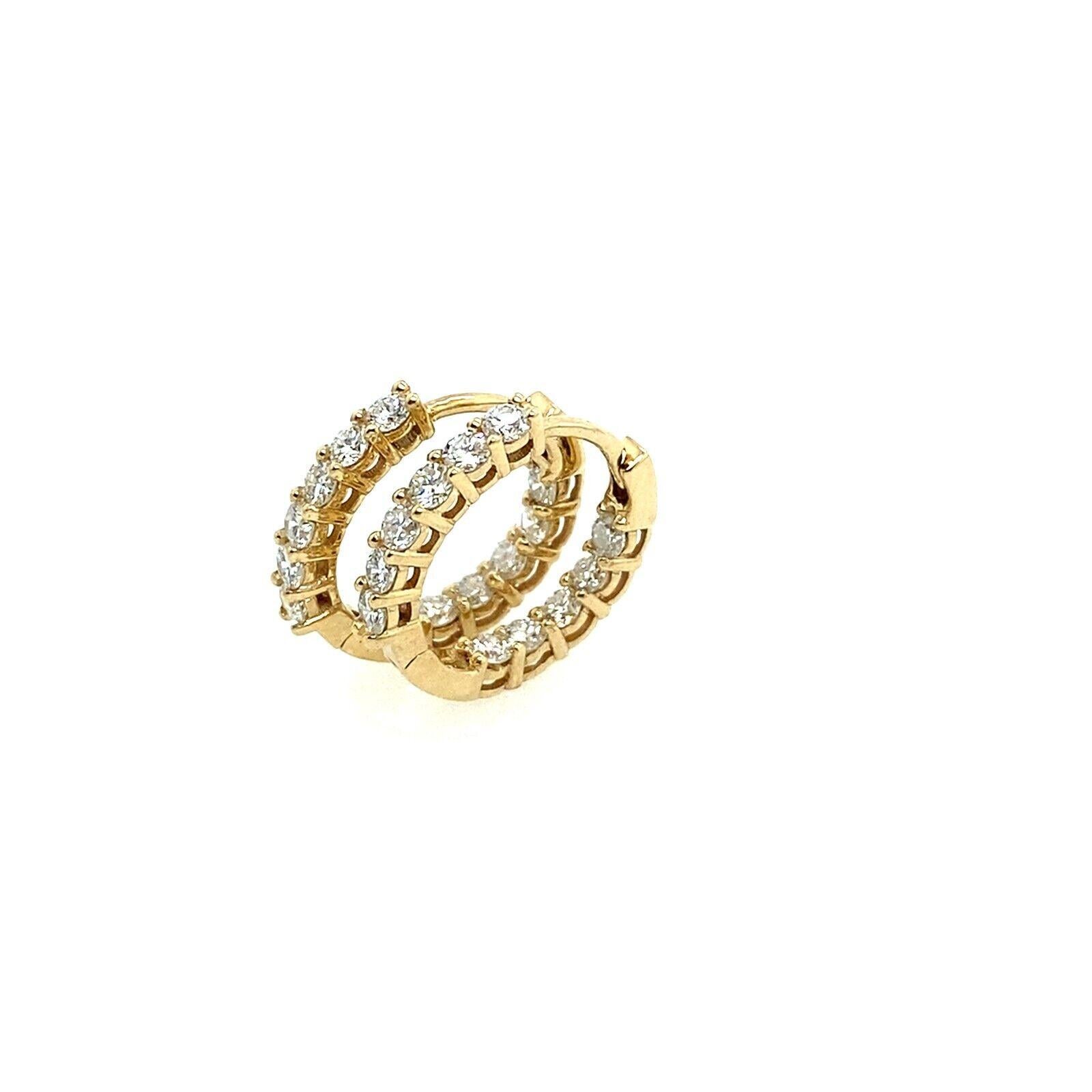 Diamant-Creolen-Ohrringe aus 18 Karat Gelbgold mit 0,66 Karat runden Diamanten besetzt (Rundschliff)