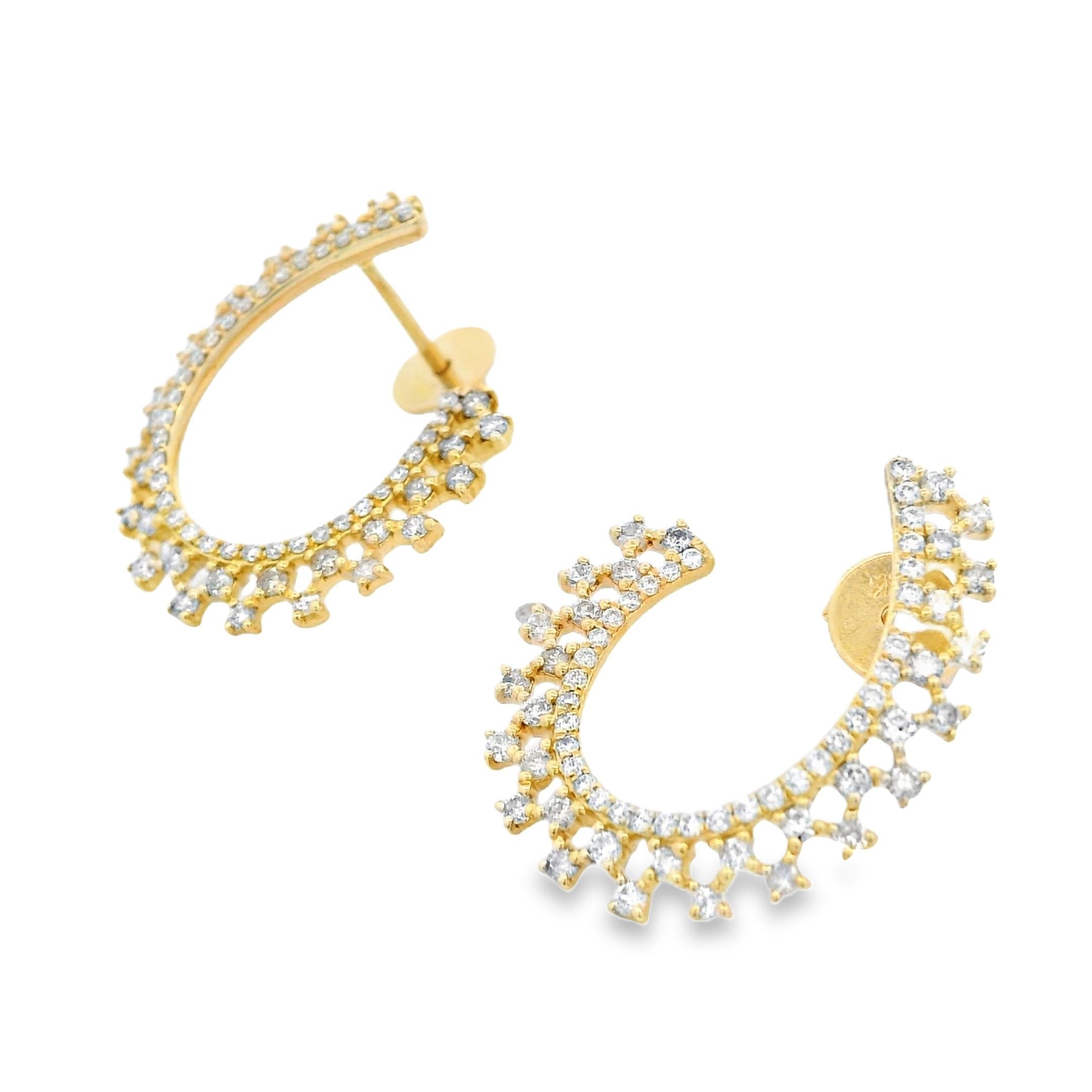 Pendientes de aro con diamantes de 0,75 ct en oro amarillo de 14 quilates Contemporáneo en venta