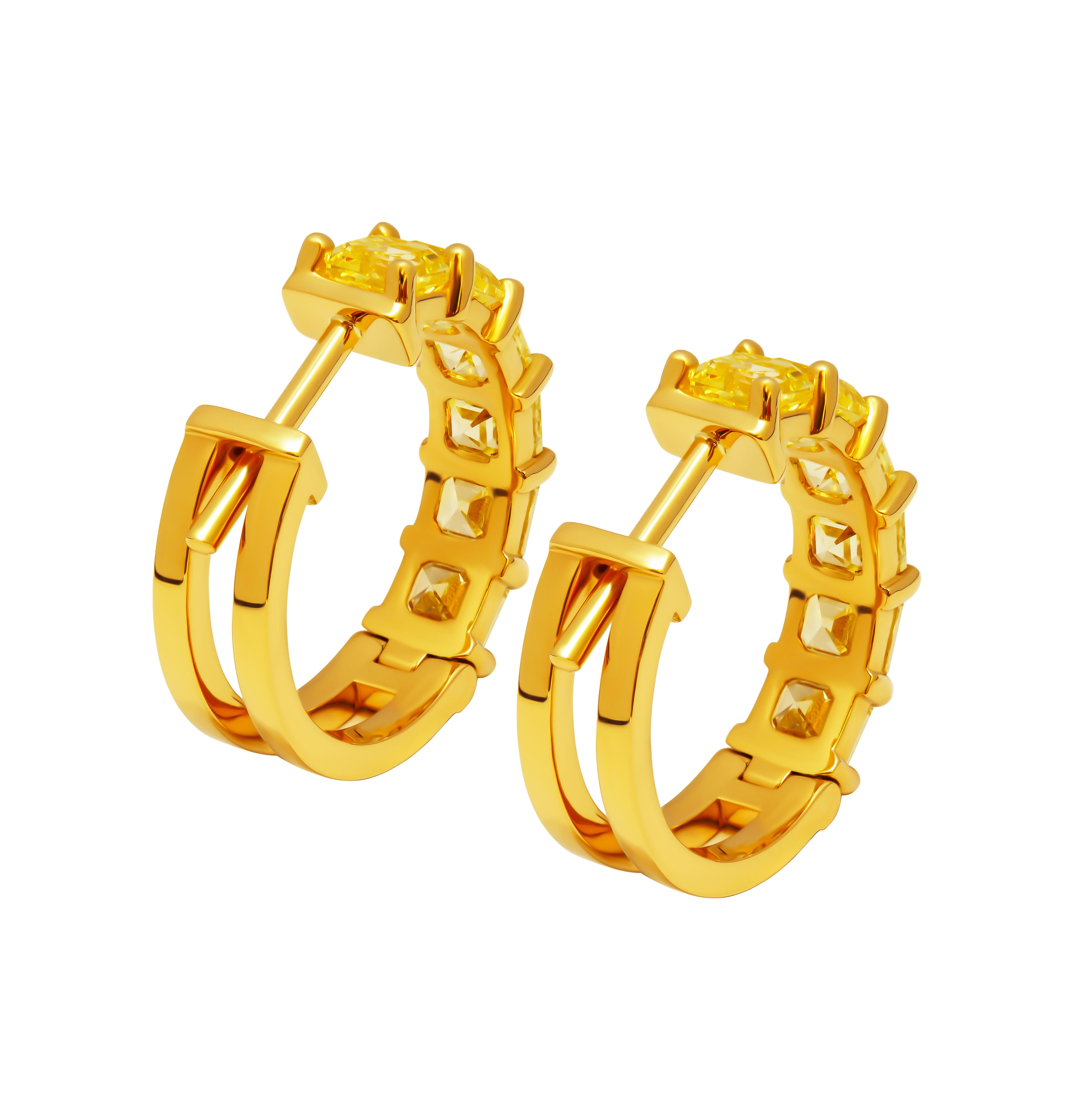 Diamond Hoop Earrings with Fancy Yellow Asscher Cuts In New Condition For Sale In New York, NY