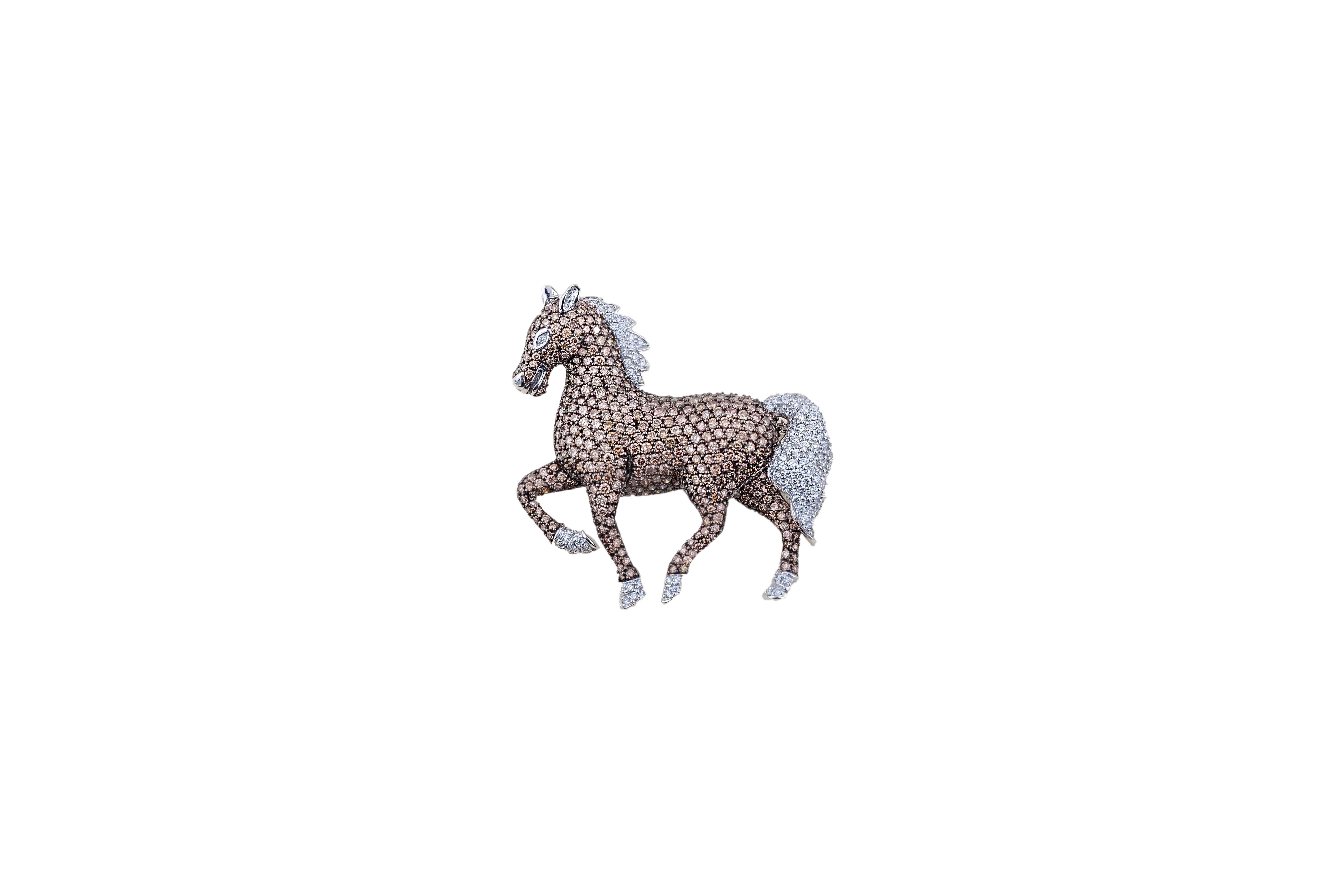 dimond horse