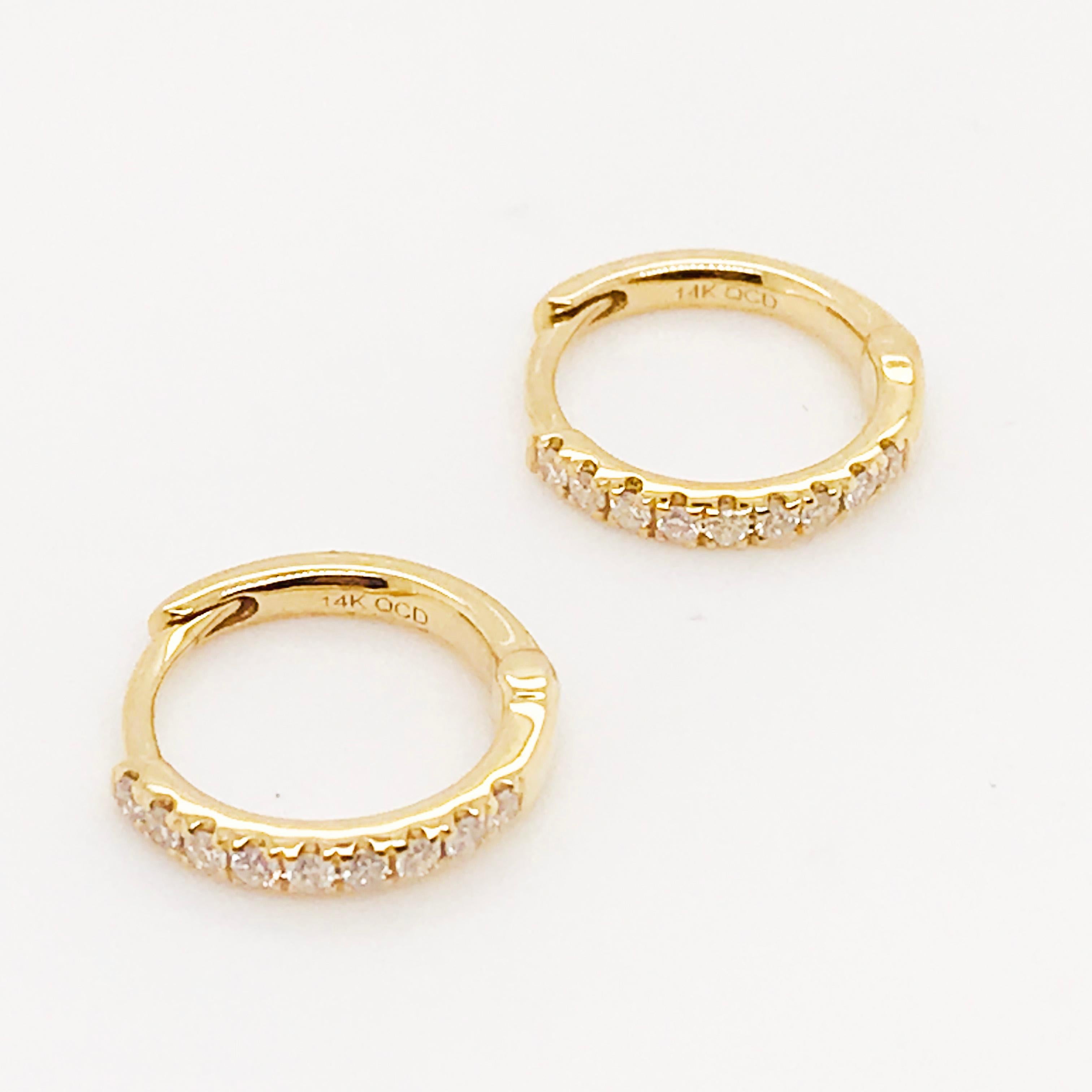 Boucles d'oreilles Huggie en or 14 carats diamants .15 carats Mini Hoops Ear Huggies Neuf - En vente à Austin, TX