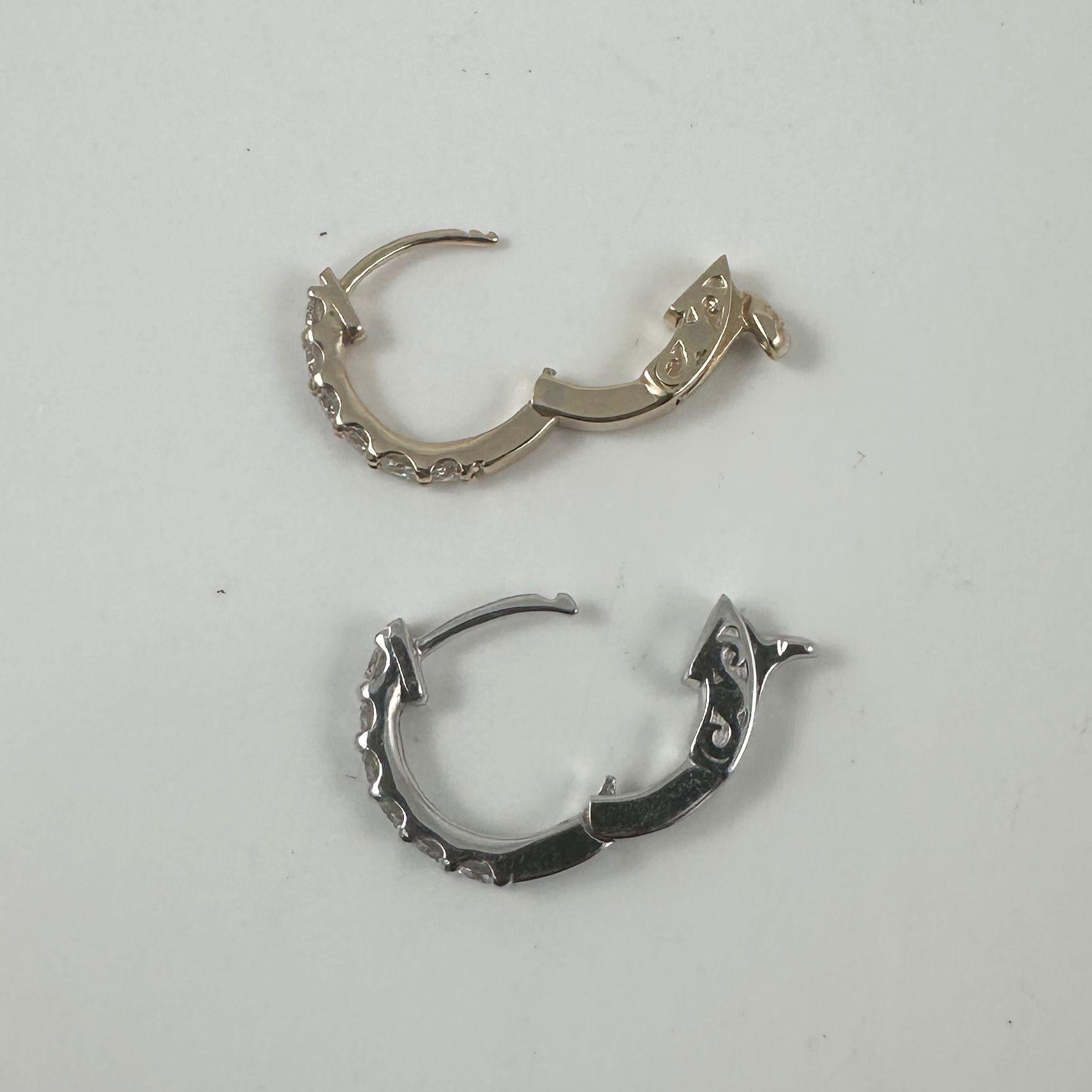 Boucles d'oreilles Huggie en or jaune 14 carats, 0.41 carats Neuf - En vente à New York, NY