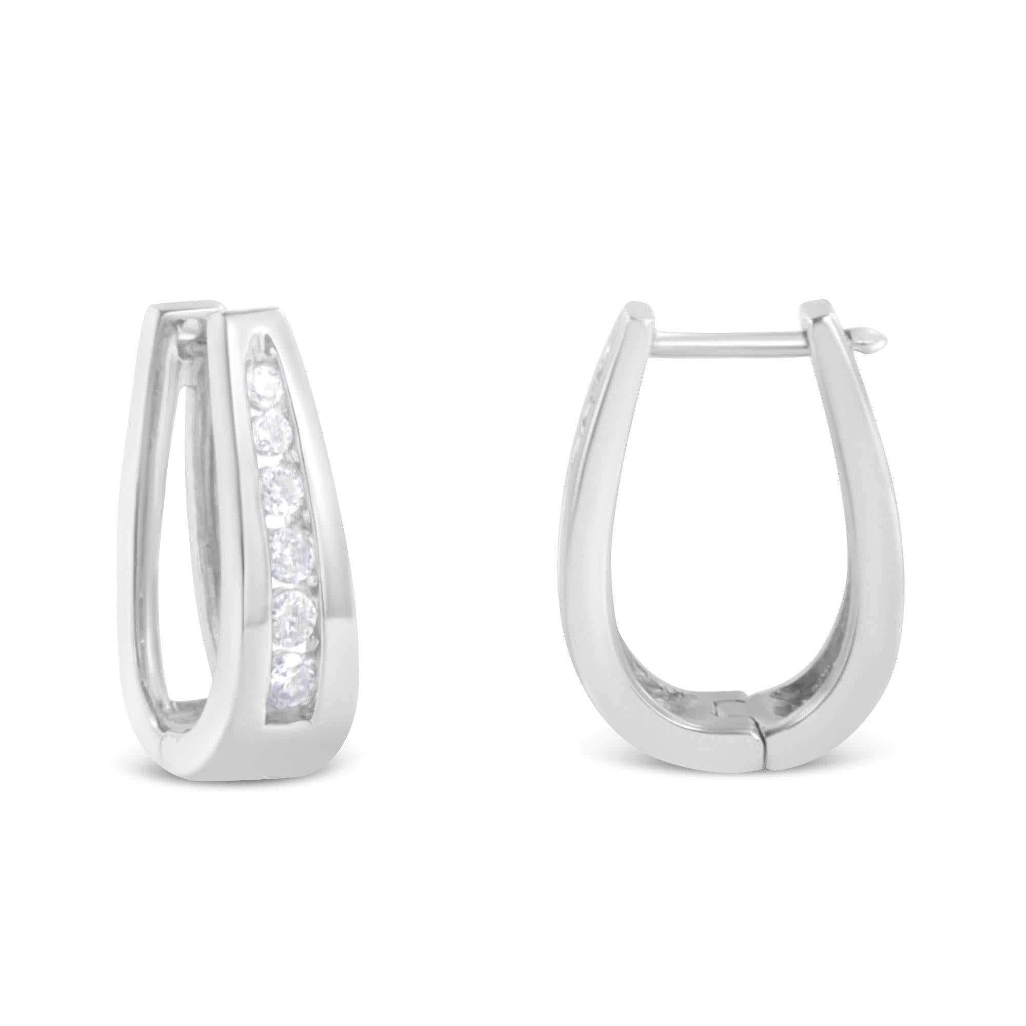 Taille ronde Boucles d'oreilles Huggies diamant taille brillant 0.5 carats or blanc 14K en vente