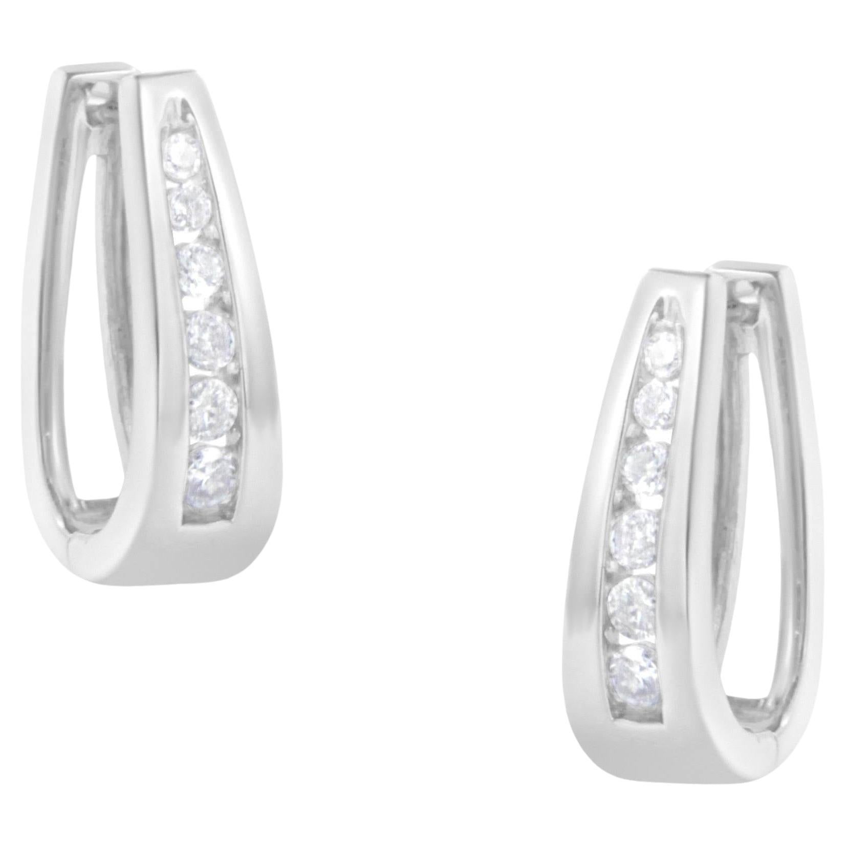 Boucles d'oreilles Huggies diamant taille brillant 0.5 carats or blanc 14K en vente