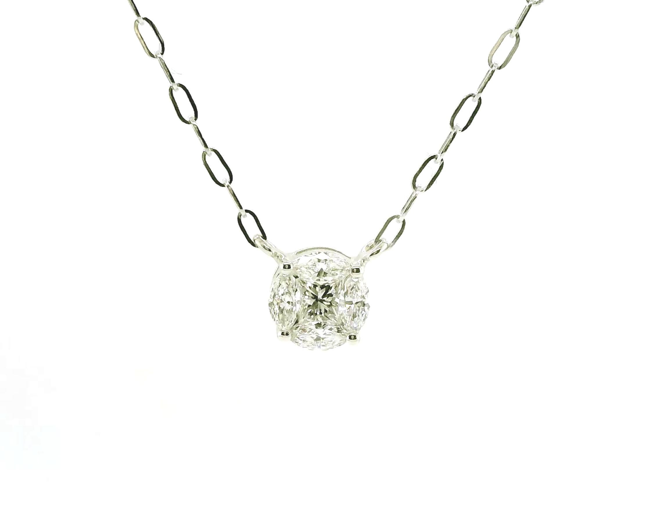 Artigiano Diamond Illusion Pendant Necklace in 18k White Gold, .41 Carats Total in vendita