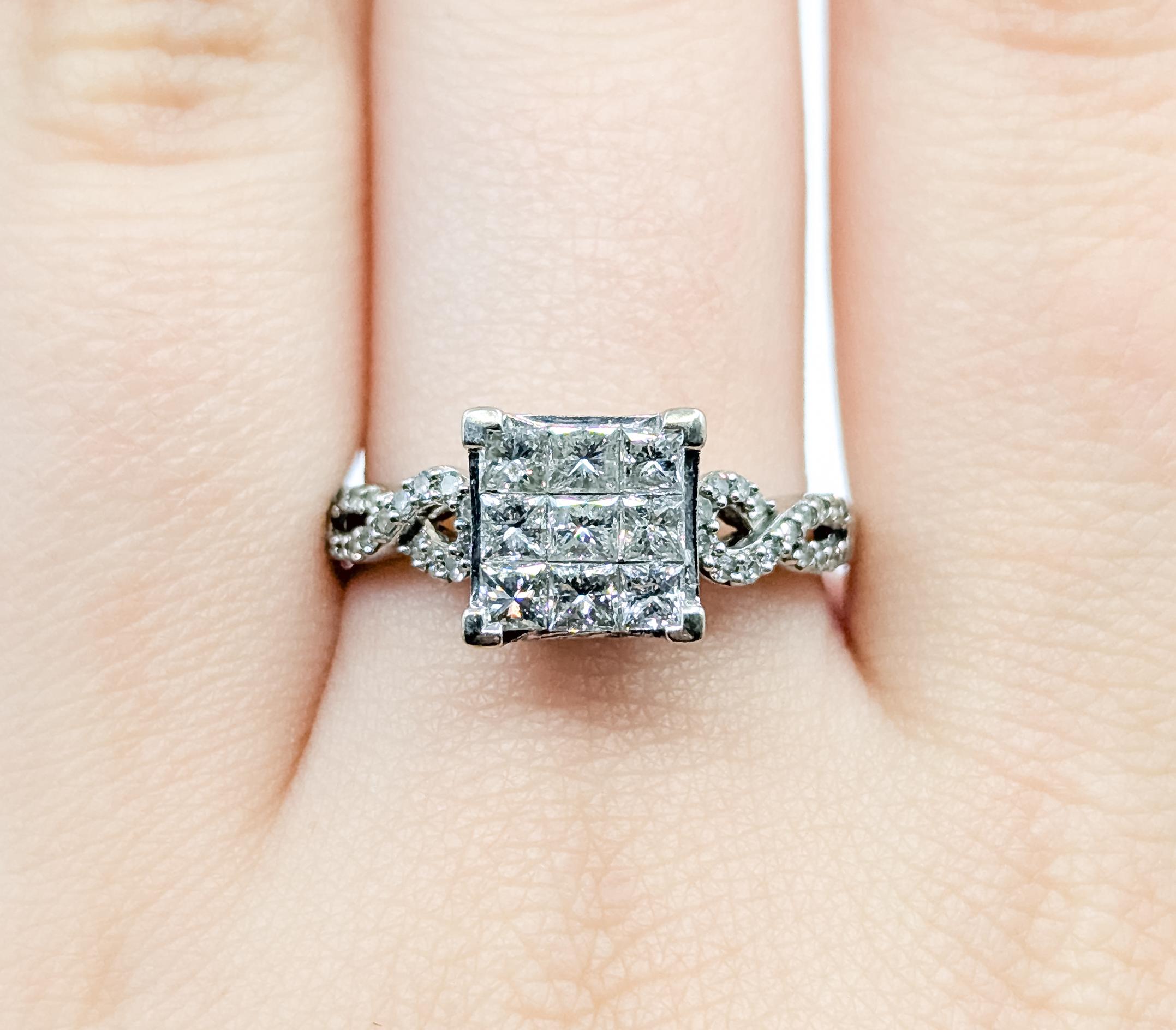 Bague Illusion en or blanc 10k avec diamants Pour femmes en vente