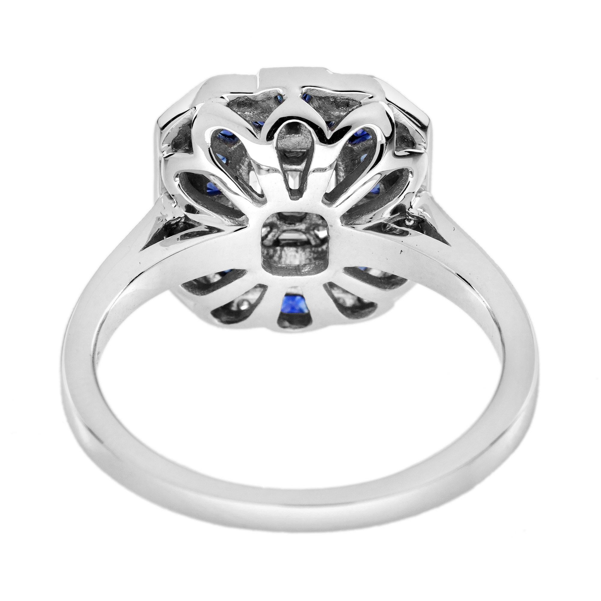 Anillo de oro blanco estilo Art Decó con diamantes en engaste ilusión y zafiro azul Fancy Halo Corte mixto en venta