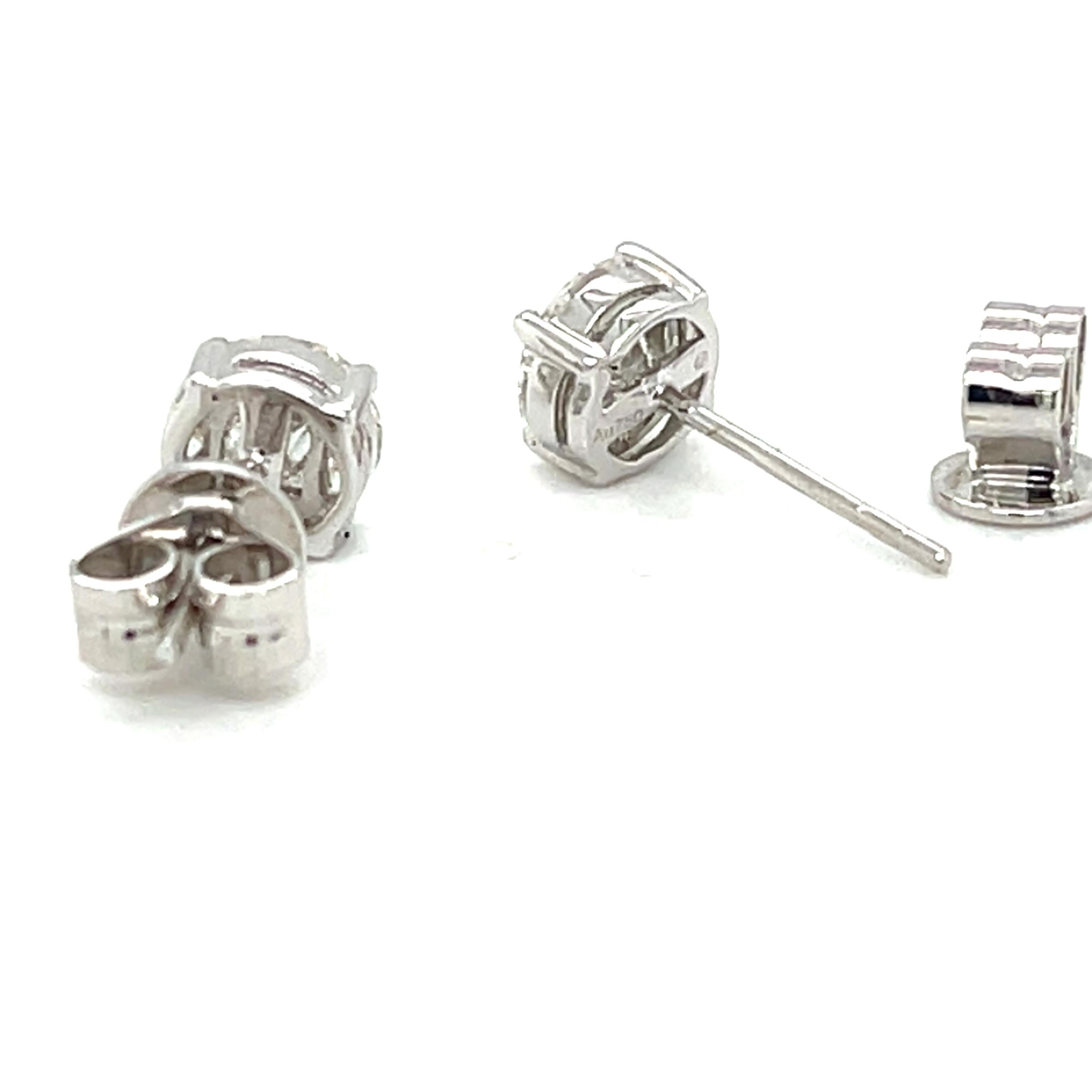 Diamond Illusion Stud Earrings in White Gold, 1.16 Carat Total In New Condition For Sale In Los Angeles, CA