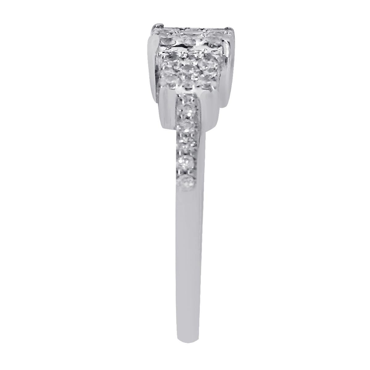 Material: 14k White Gold
Diamond Details: Approximately 0.50ctw round brilliant diamonds. Diamonds are G/H in color and SI in clarity
Ring Size: 5
Item Weight: 2.1g (1.4dwt)
Measurements: 0.75″ x 0.21″ x 0.80″
SKU: G8542