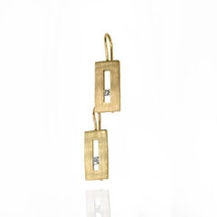 Diamond in Yellow Gold Suspended Rectangle Earrings