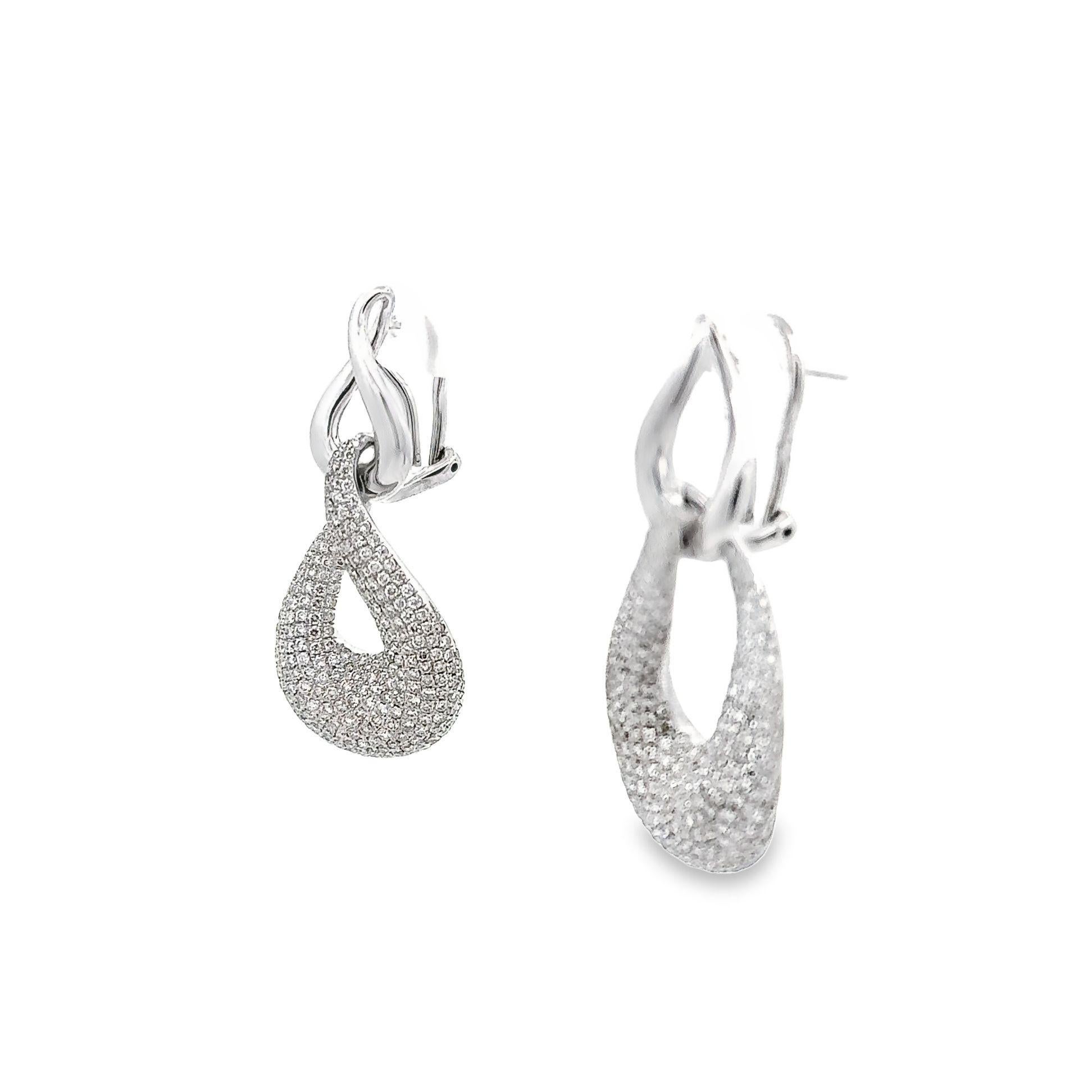 Round Cut Diamond Infinity 18k White Gold Teardrop Earrings For Sale