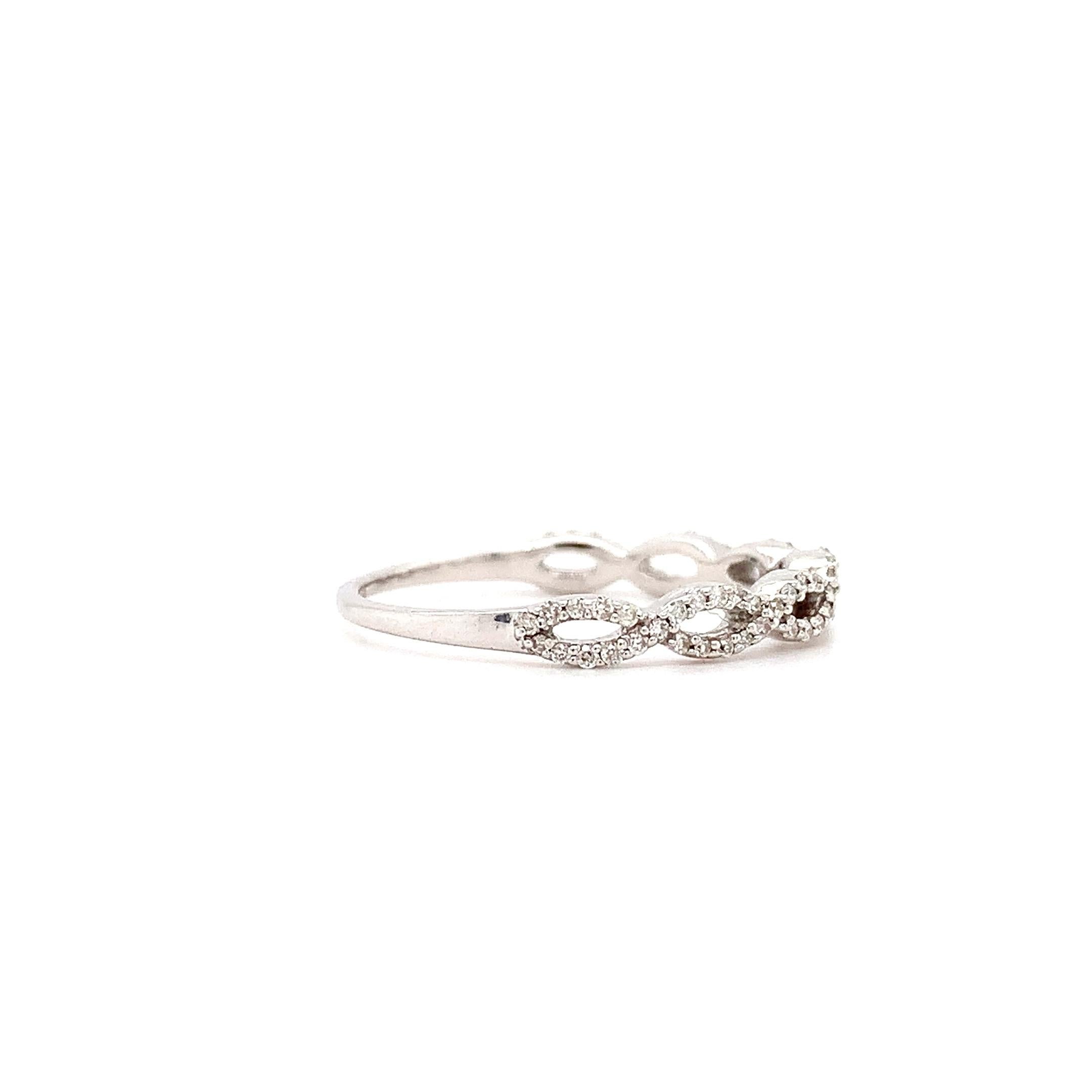 Round Cut Diamond infinity eternity pave fashion stacking ring white gold For Sale