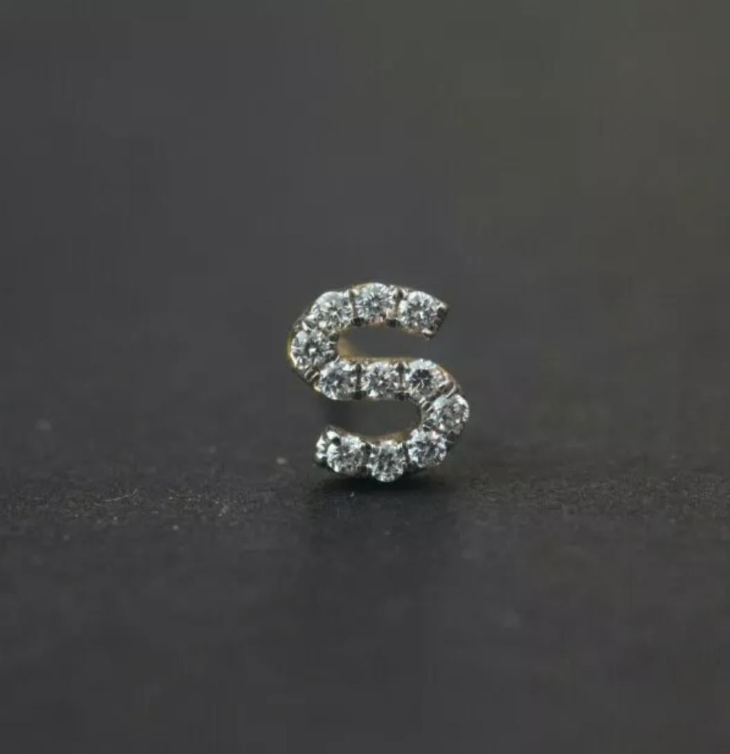Diamond Initial Ohrring 14k Solid Gold Initial personalisierte Ohrring Ohrstecker Schmuck im Angebot 4