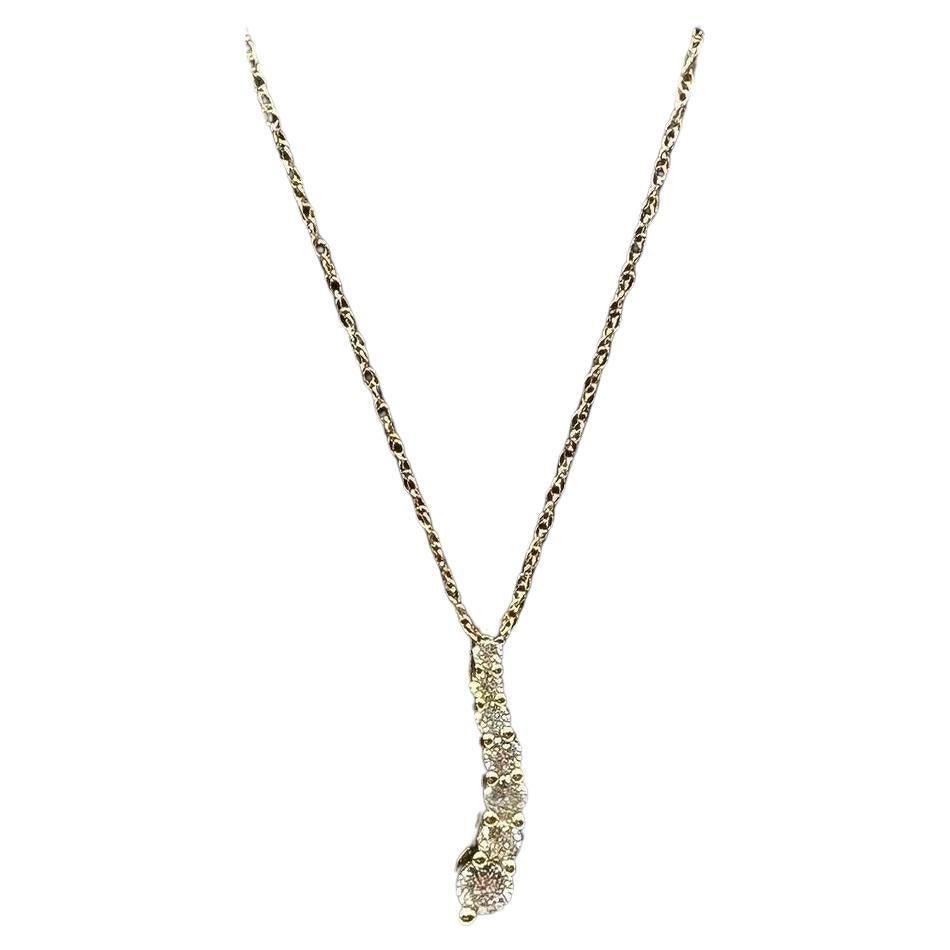 Diamond Journey Necklace in 10kt Yellow Gold – 0.25ctw, 18in, New en venta