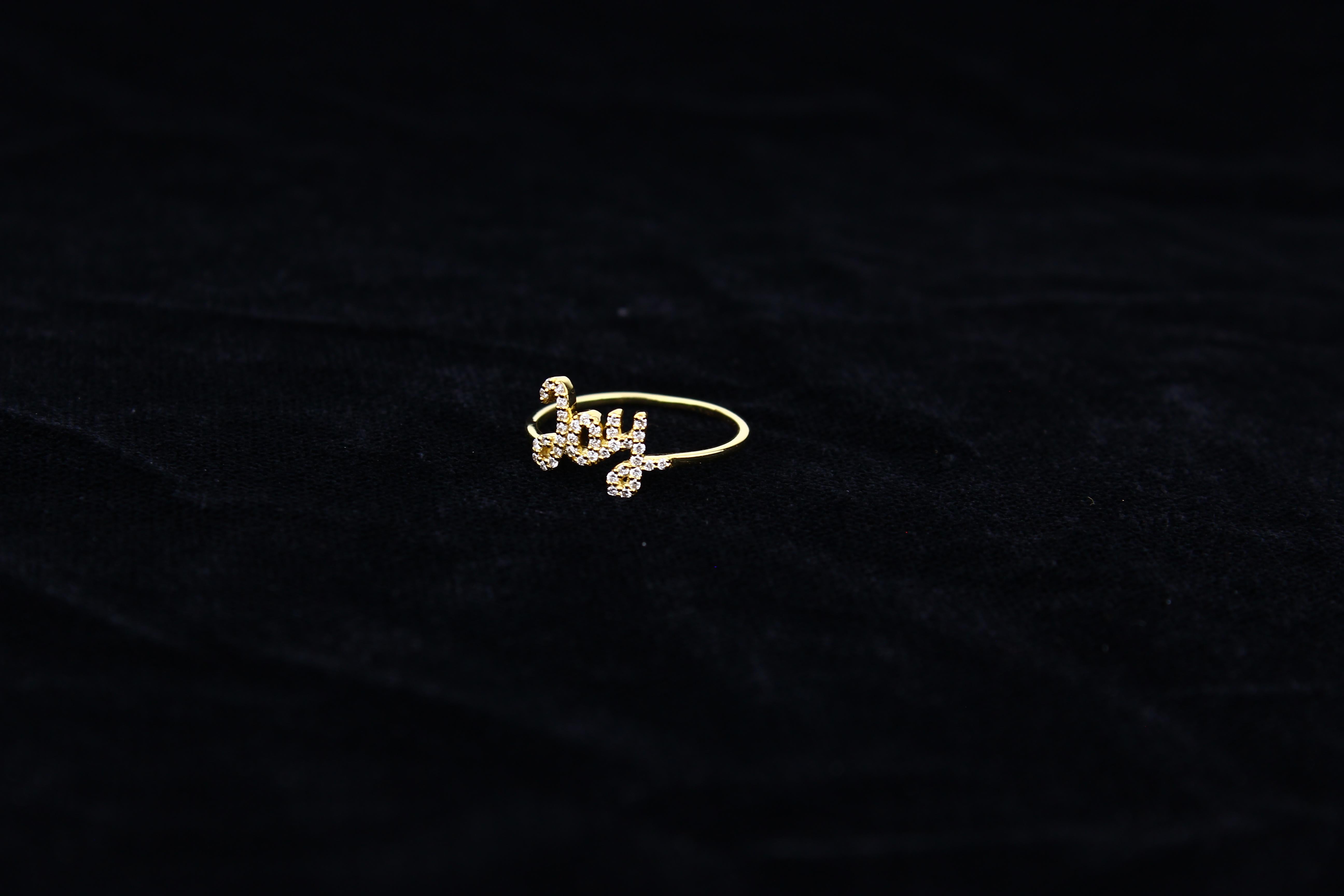 For Sale:  Diamond Joy Ring Set In 18K Solid Gold 10