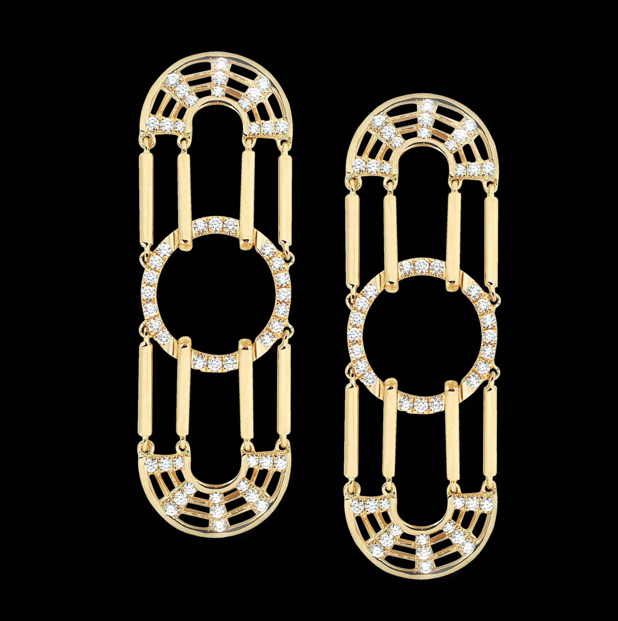 Diamond Kaleidoscope Earrings in 18K Gold Settings

Width:  1.3 cm
Diameter:  4.3 cm


The TWIST Reflection is inspired by several abstract artist and heavily by Hilma Af Klint's works. The creative forces behind Kavant & Sharart were drawn by the