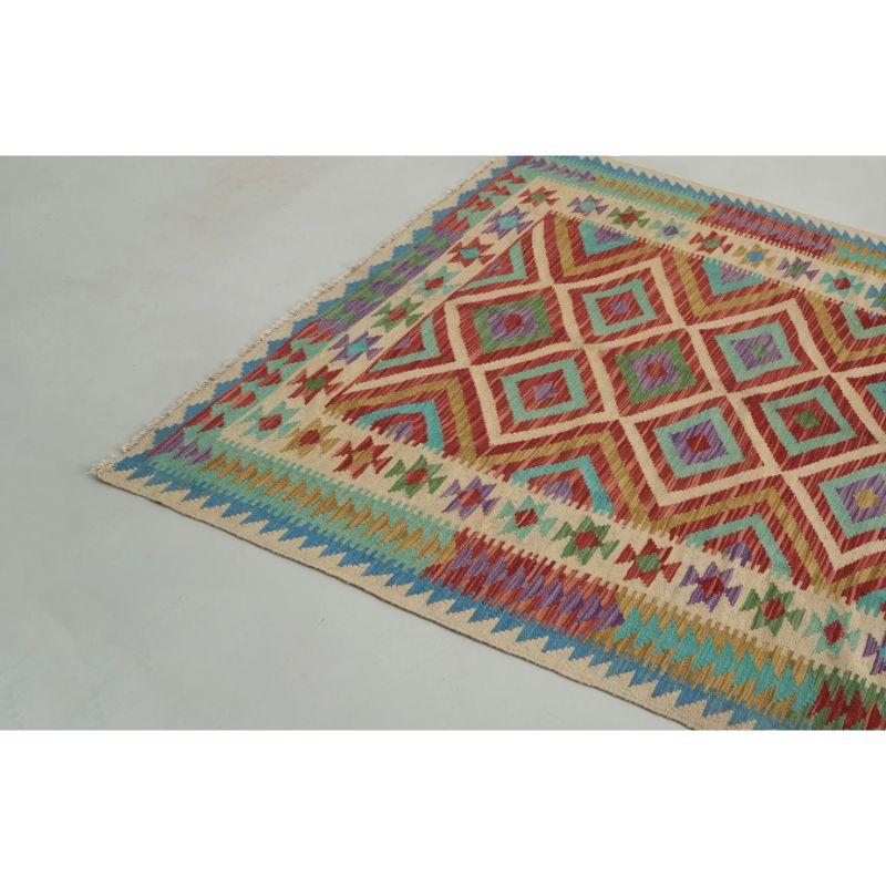 Pakistani Hand-Woven Diamond Kilim Wool Rug in Touch of Purple Pattern For Sale