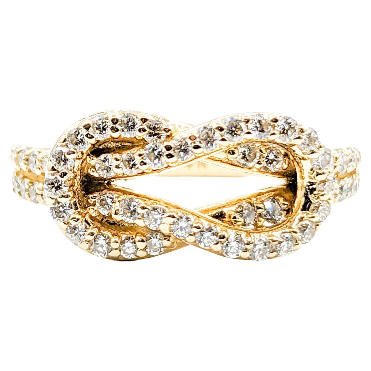 Diamond Knot Ring in 14K Gold For Sale