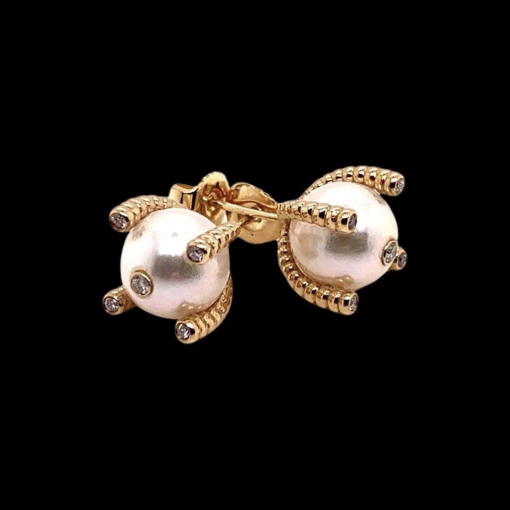 Taglio rotondo Orecchini di diamanti con perle Akoya grandi in oro 14k da 9,25 mm certificati in vendita
