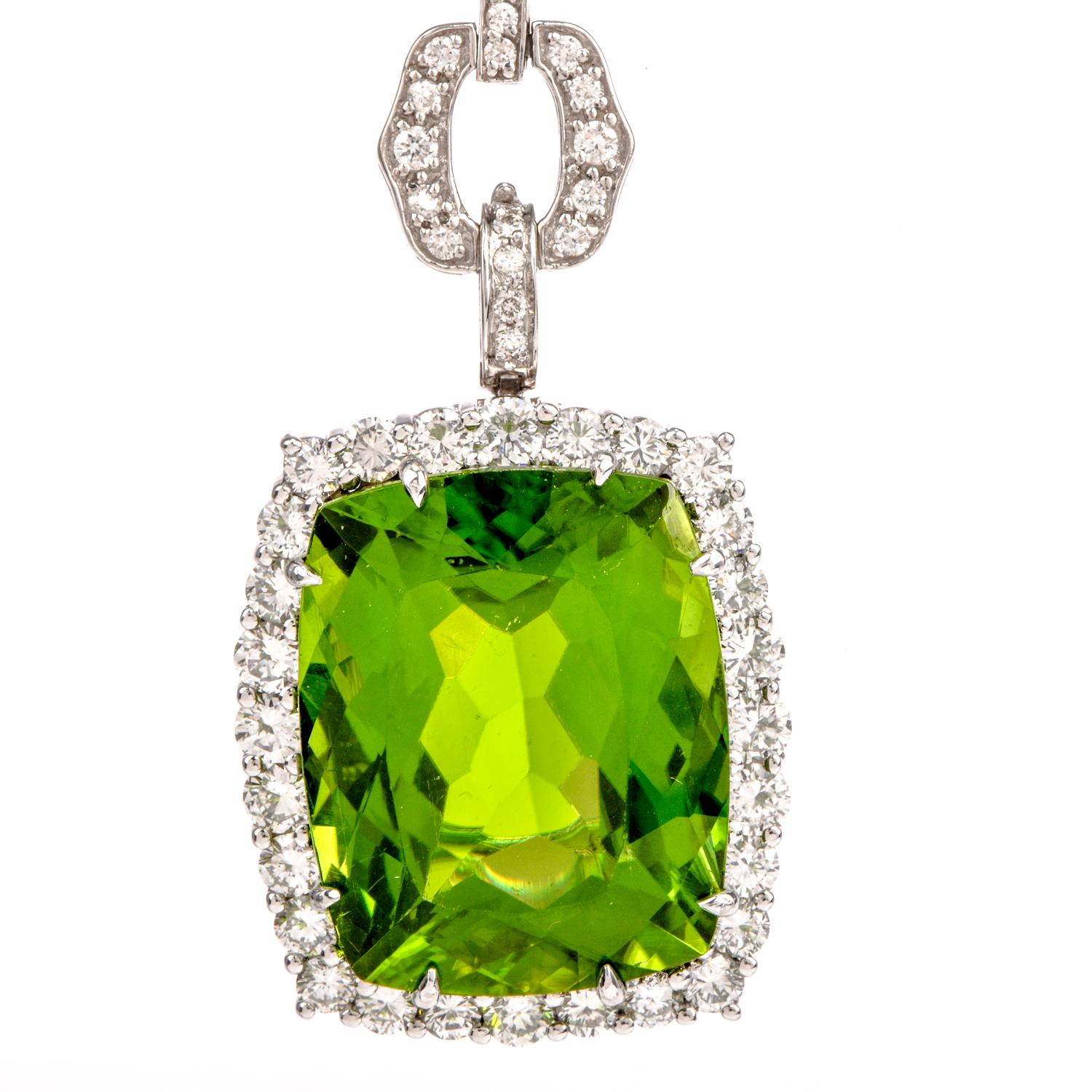 Diamond Large Peridot Dangling 18 Karat Gold Pendant Necklace In Excellent Condition In Miami, FL