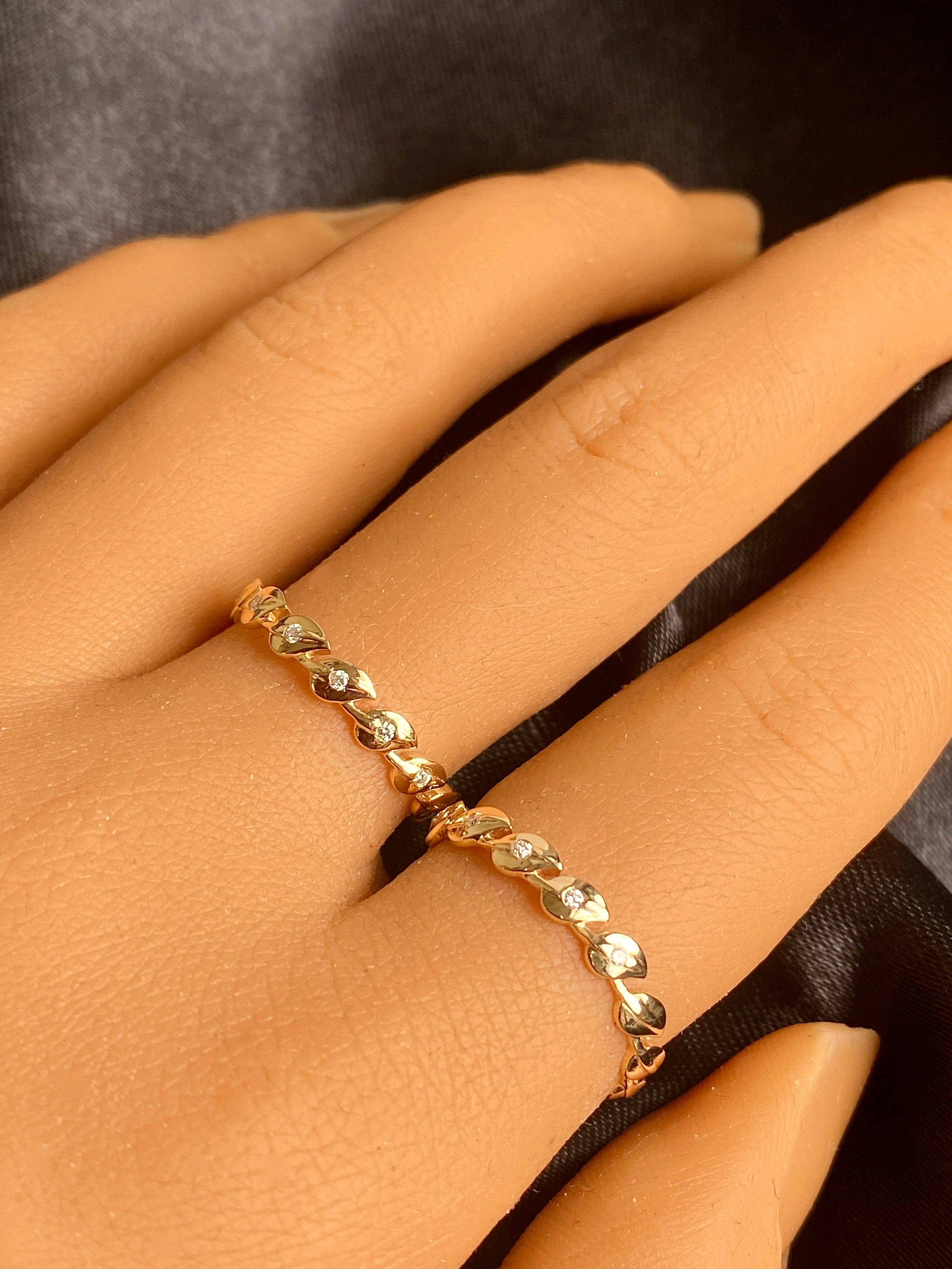 Modern Diamond Leaf Band, 14k Solid Yellow Gold Ring, Dainty Diamond Ring Stackable For Sale