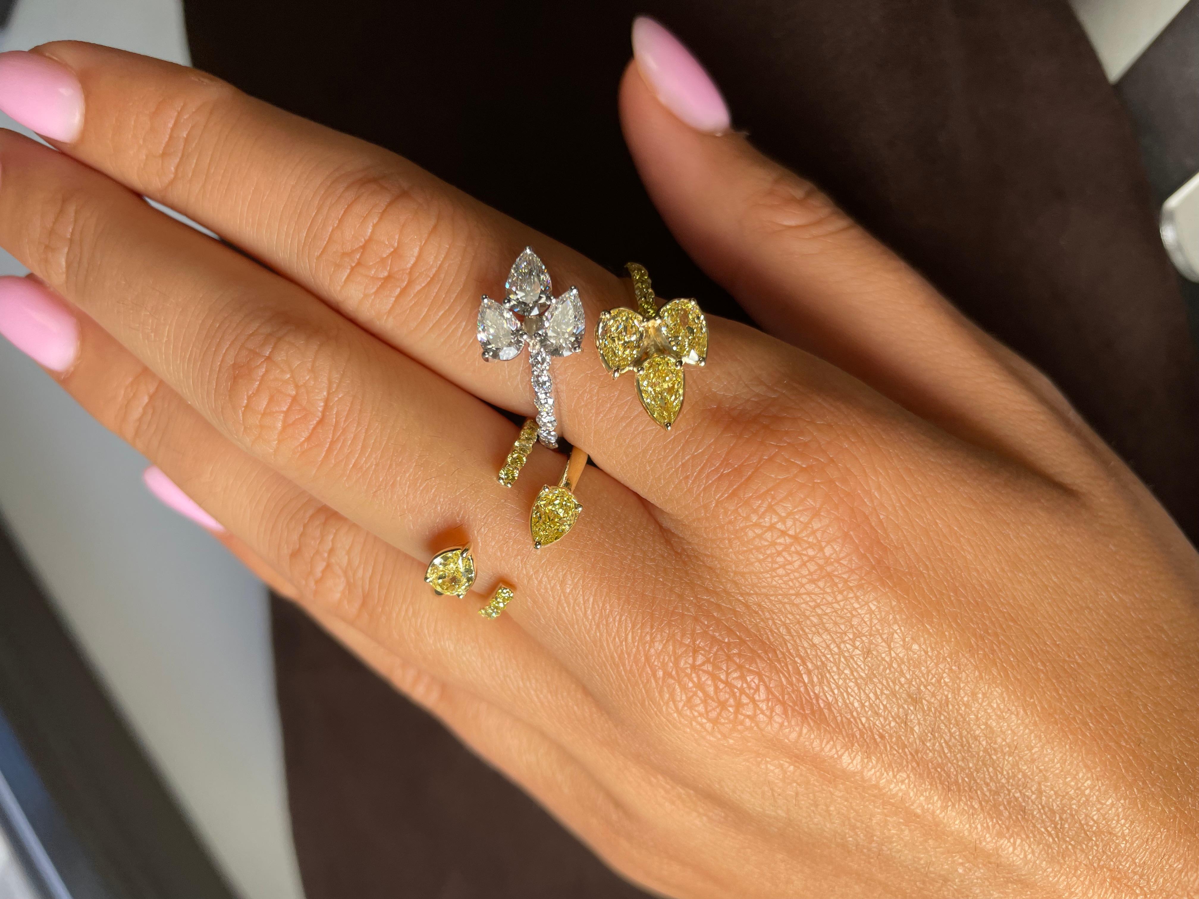 Art Nouveau Diamond Leaf Bypass Ring 3.70 Carat Yellow Diamond and Colorless Set in 18K Gold For Sale
