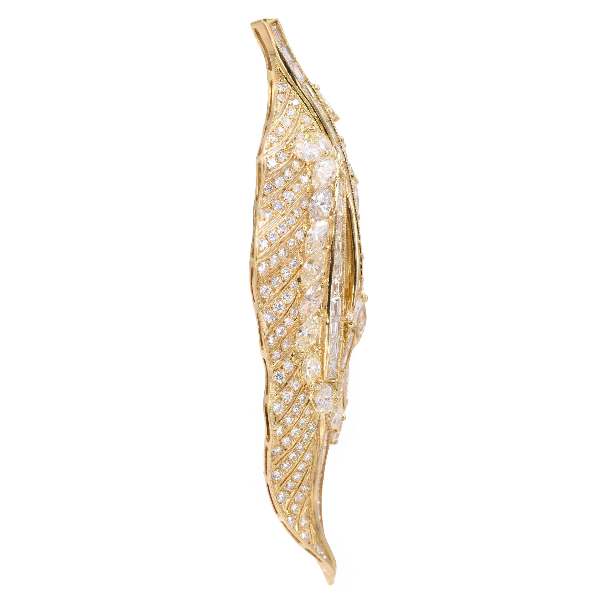 Diamantblatt-Design-Brosche im Angebot 1