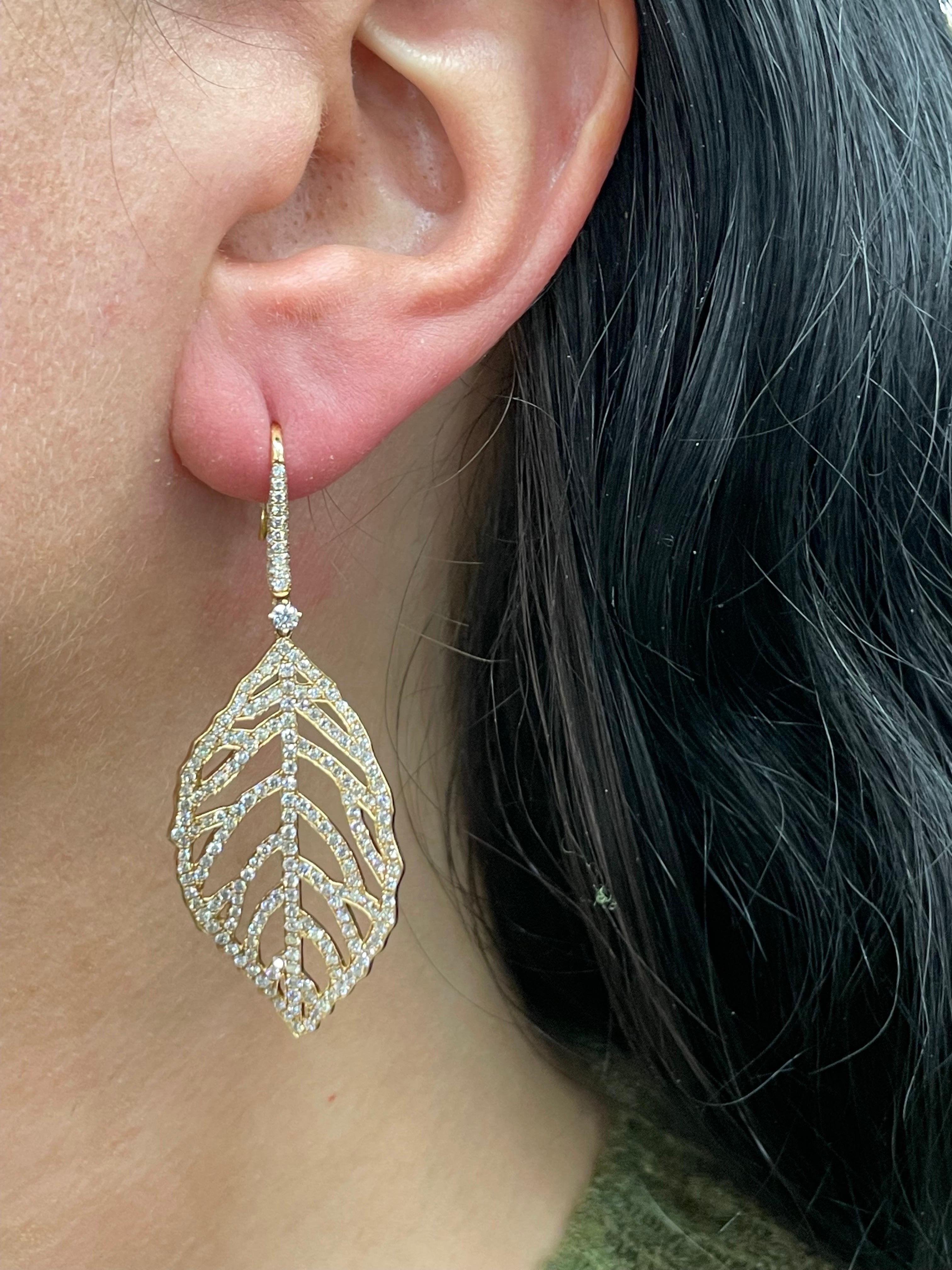 Round Cut Diamond Leaf Motif Drop Earrings 3.05 Carats 18 Karat Rose Gold 6.4 Grams  For Sale