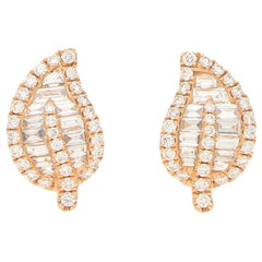 Clous d'oreilles feuille en or rose 18 carats sertis de diamants