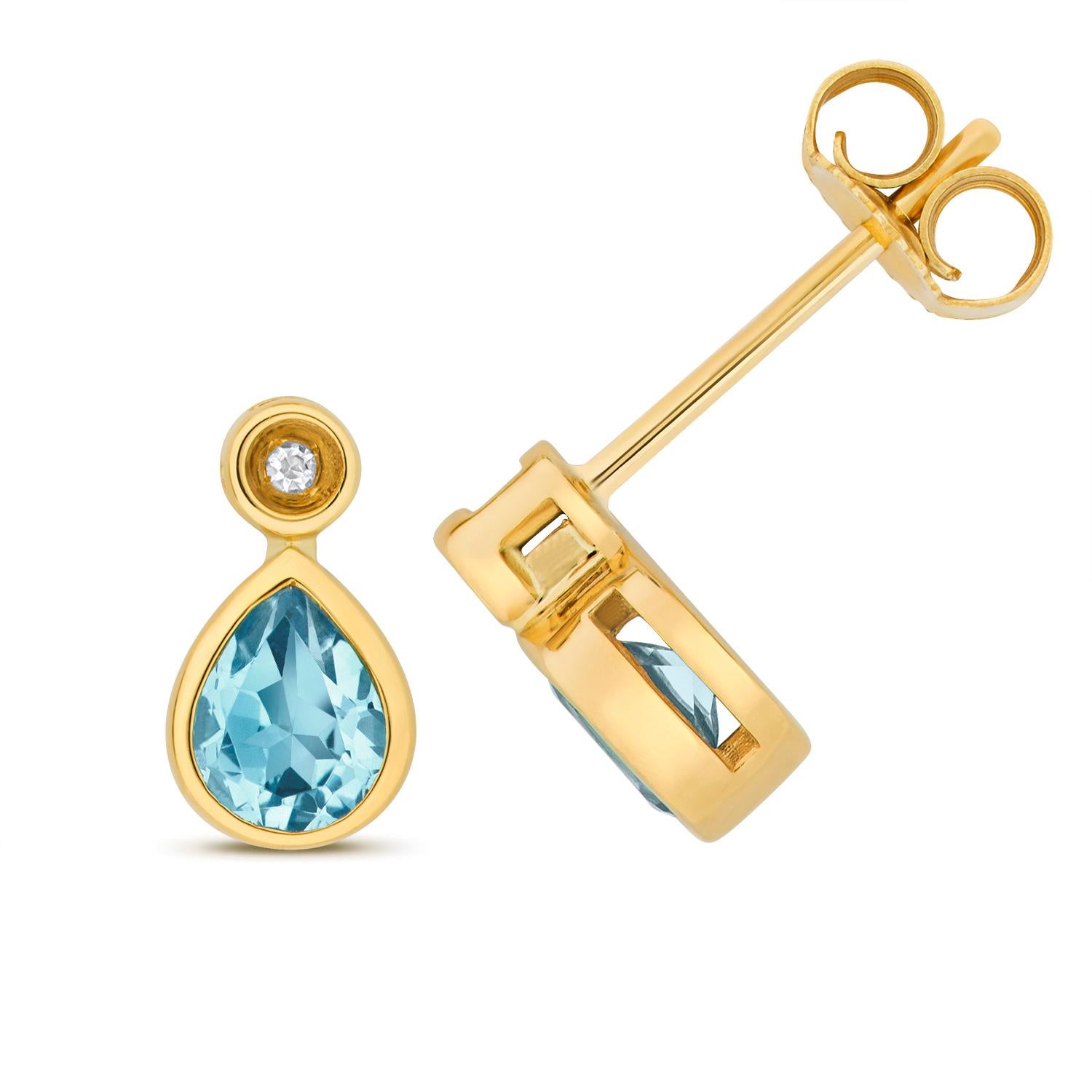 DIAMOND & LIGHT SWISS BLUE TOPAZ PEAR SHAPE RUBOVER STUDS IN 9CT Gold In New Condition For Sale In Ilford, GB