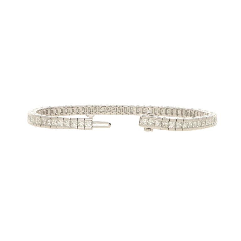 Princess Cut Diamond Line Bracelet in 18 Carat White Gold Set with 5 ...