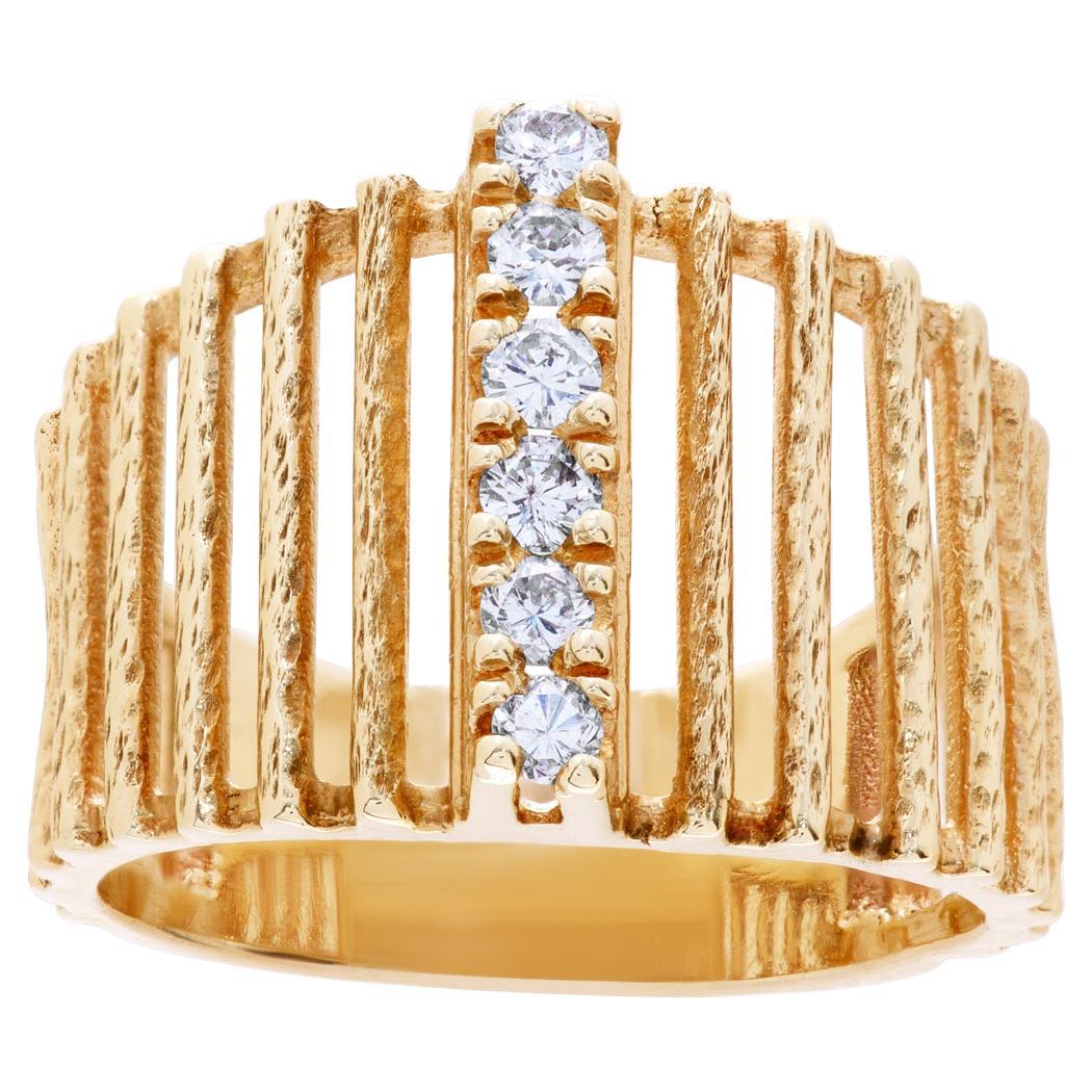 Diamond Line Ring in 14k Yellow Gold